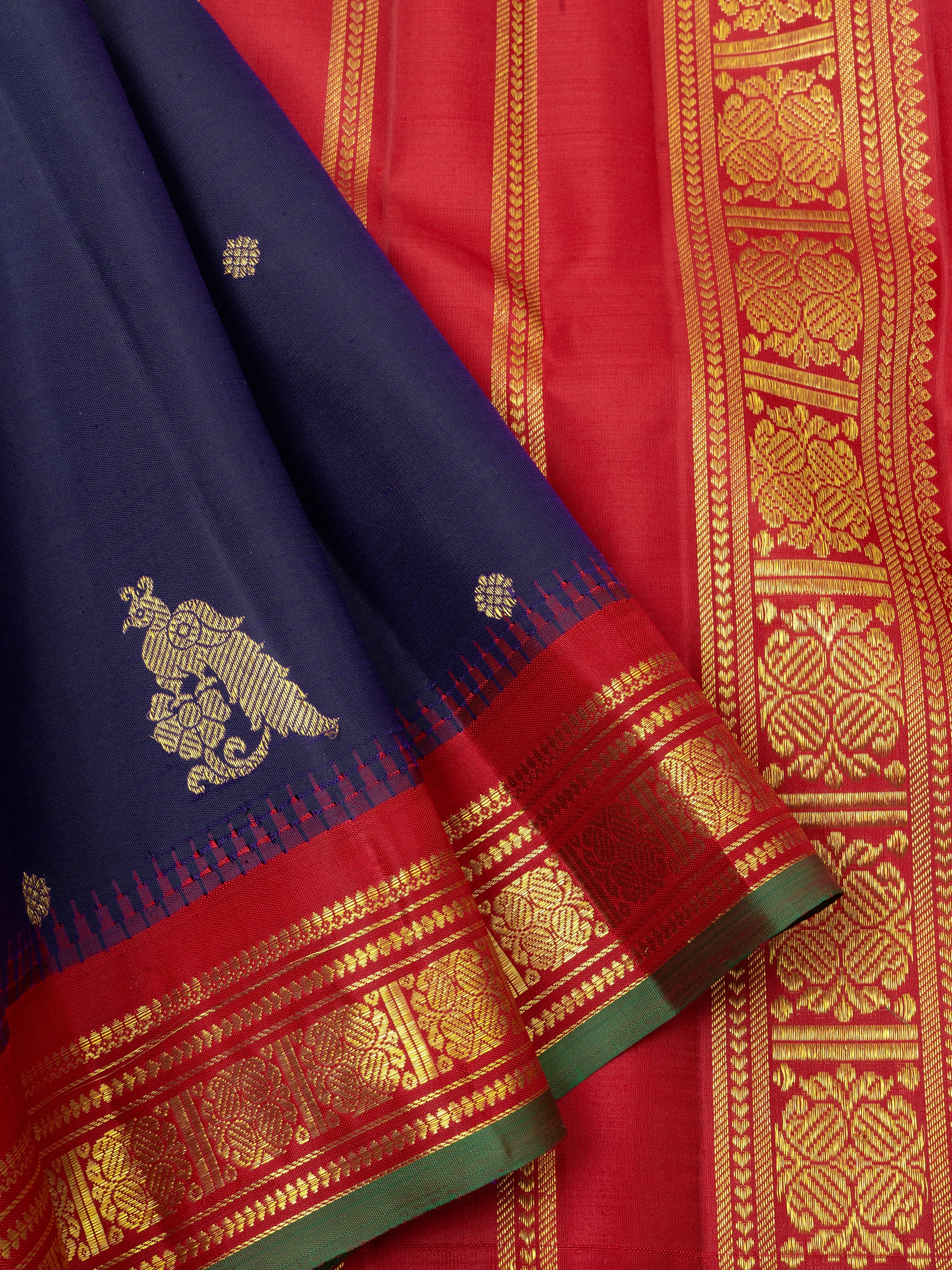 Dark navy blue and red kai korvai  bettu butta/ Kanjivaram Silk Saree CLSA6366