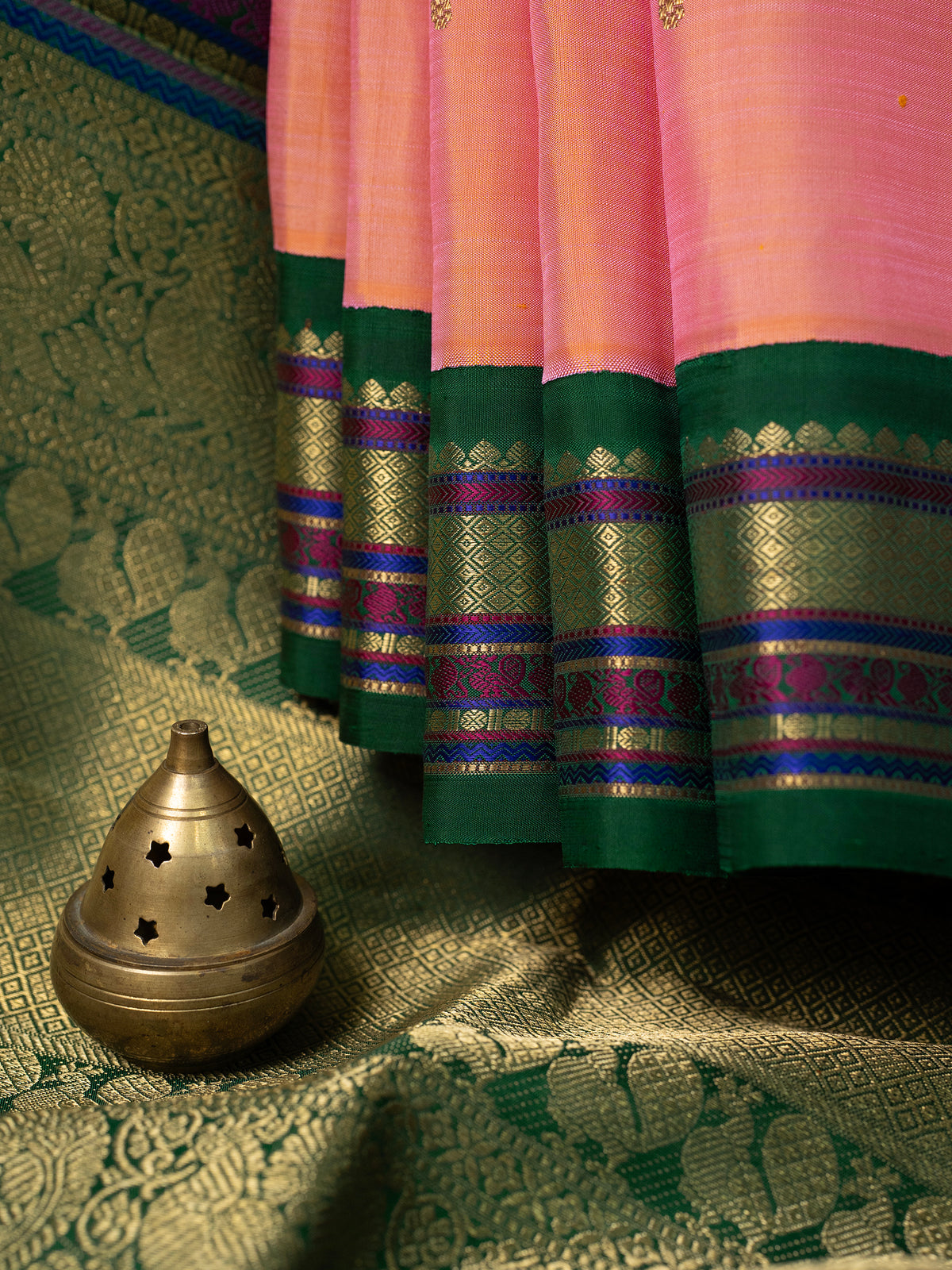 Peach pink and green kai korvai/ Kanjipuram Silk Saree CLSA280