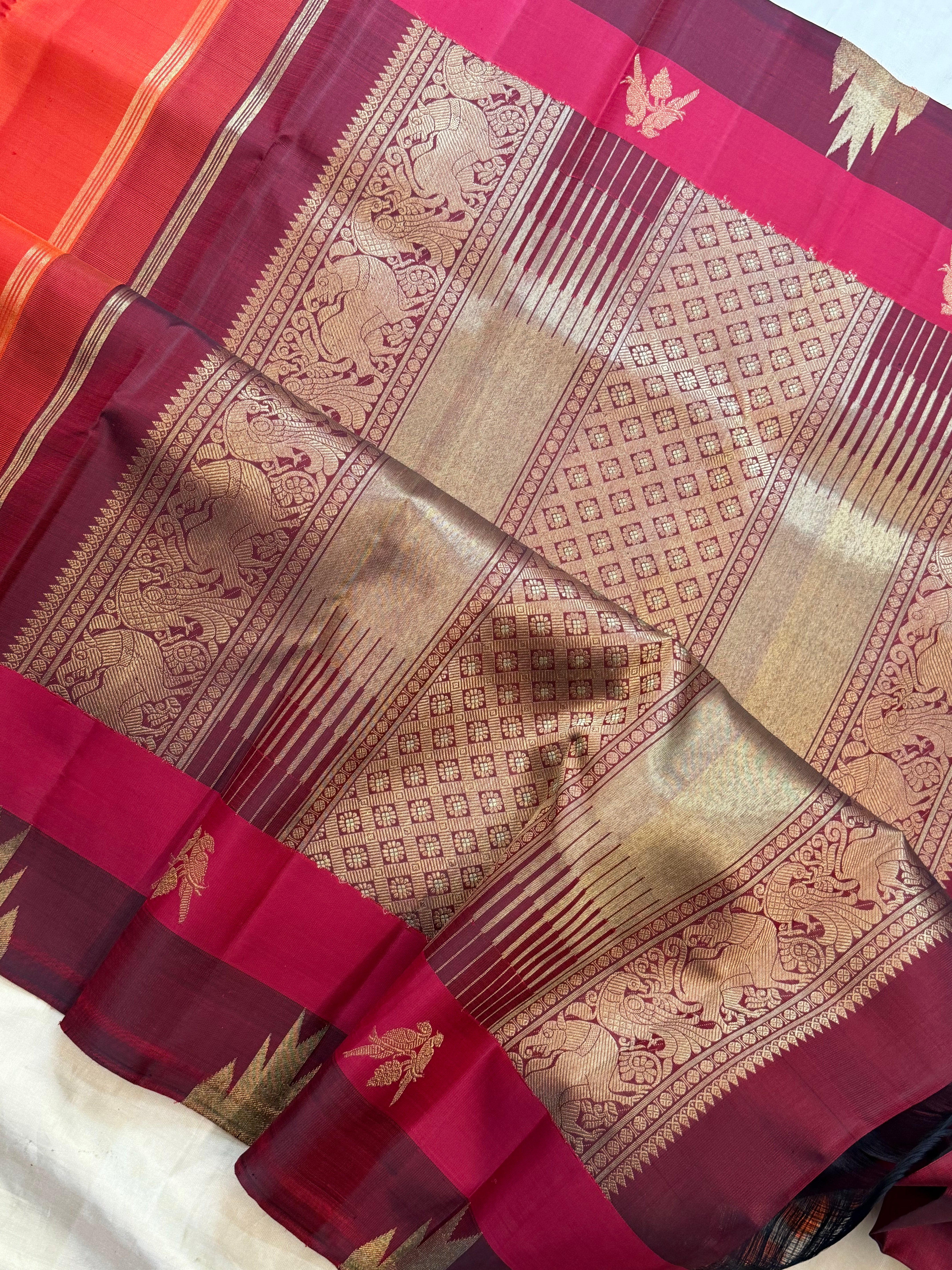Permam : 8 Kol double border / Kanjipuram silk CL9633