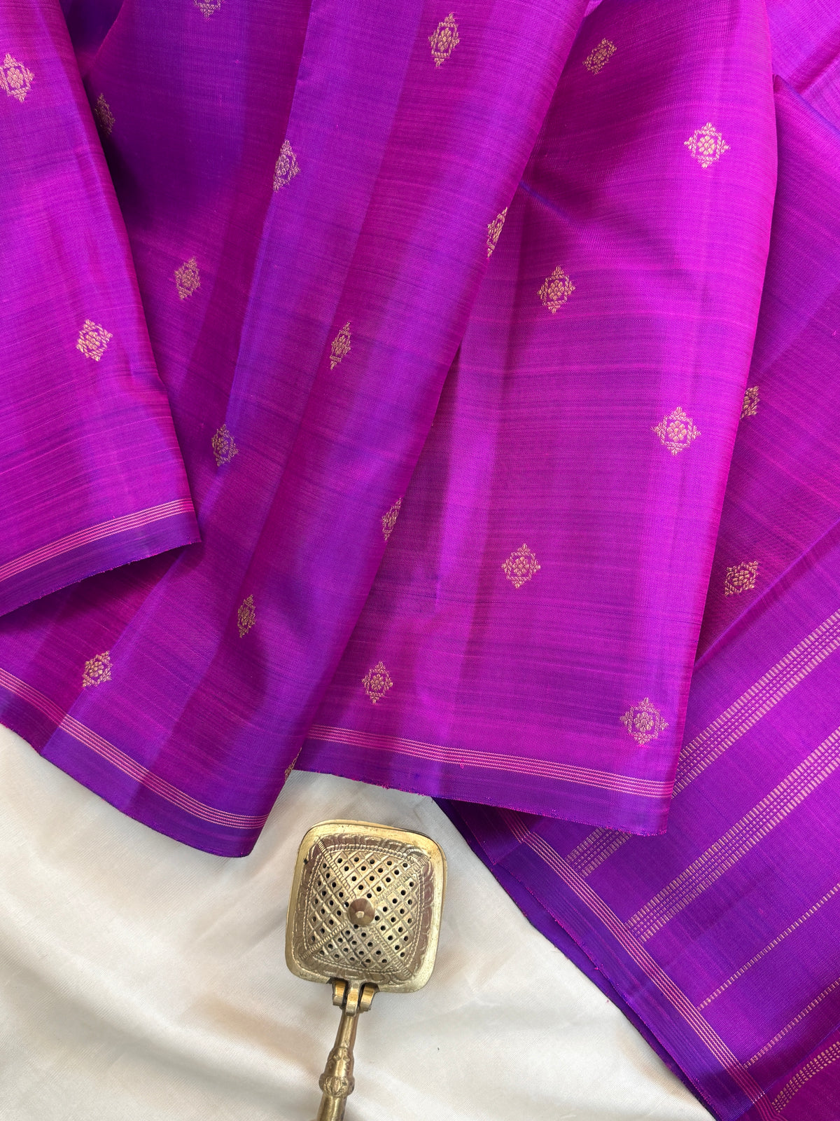 Majenta body Zari Butta/ kanjipuram silk saree clsa 12357