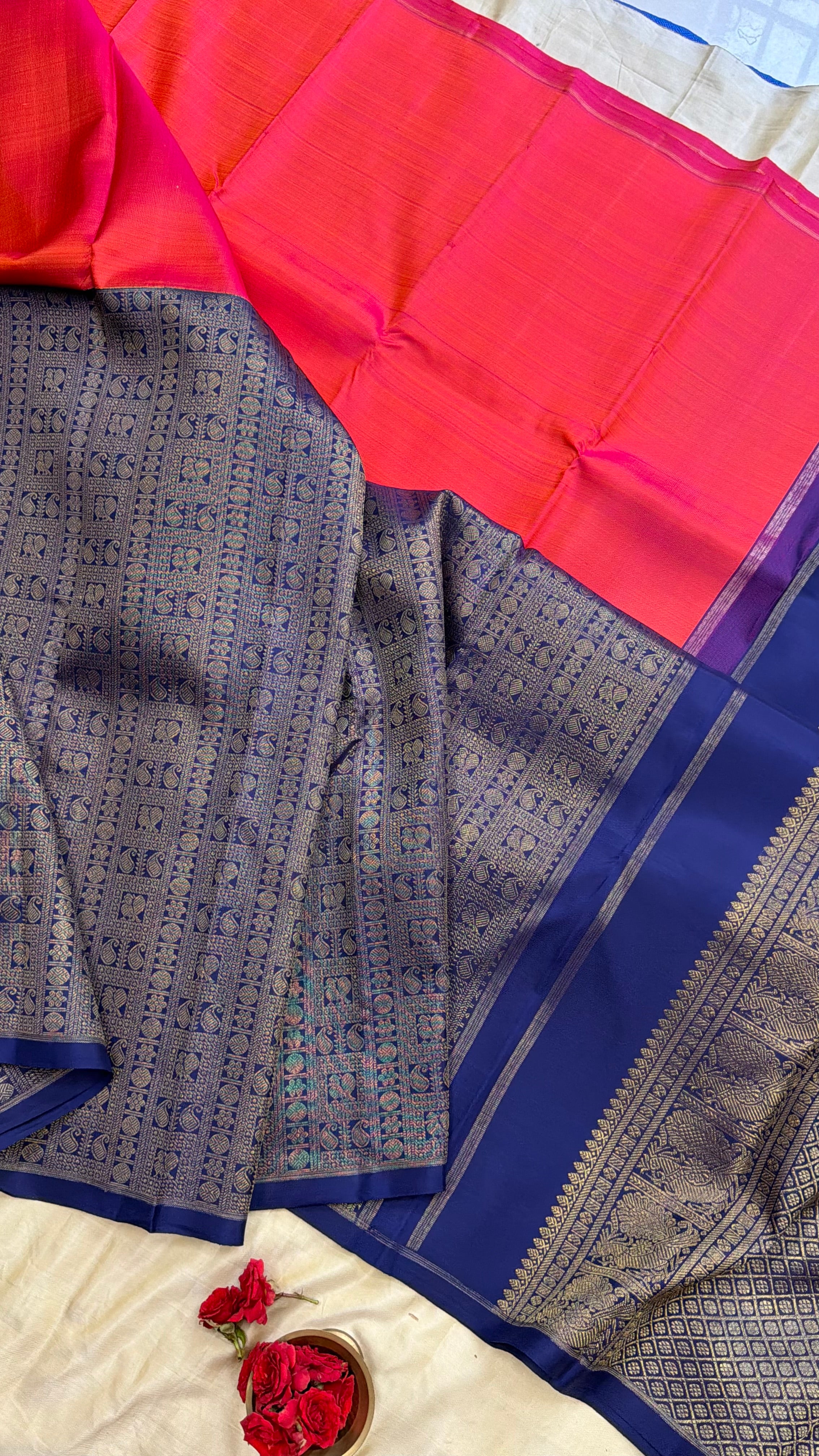 Off and off Korvai / Kanjipuram Silk