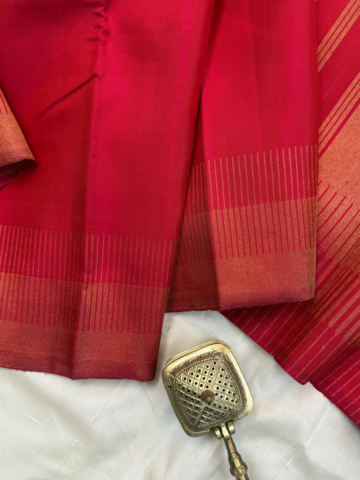 Navarathri - Day 4 Red Colour pure Zari Seepu border / Kanjipuram silk sree Clsa 10674