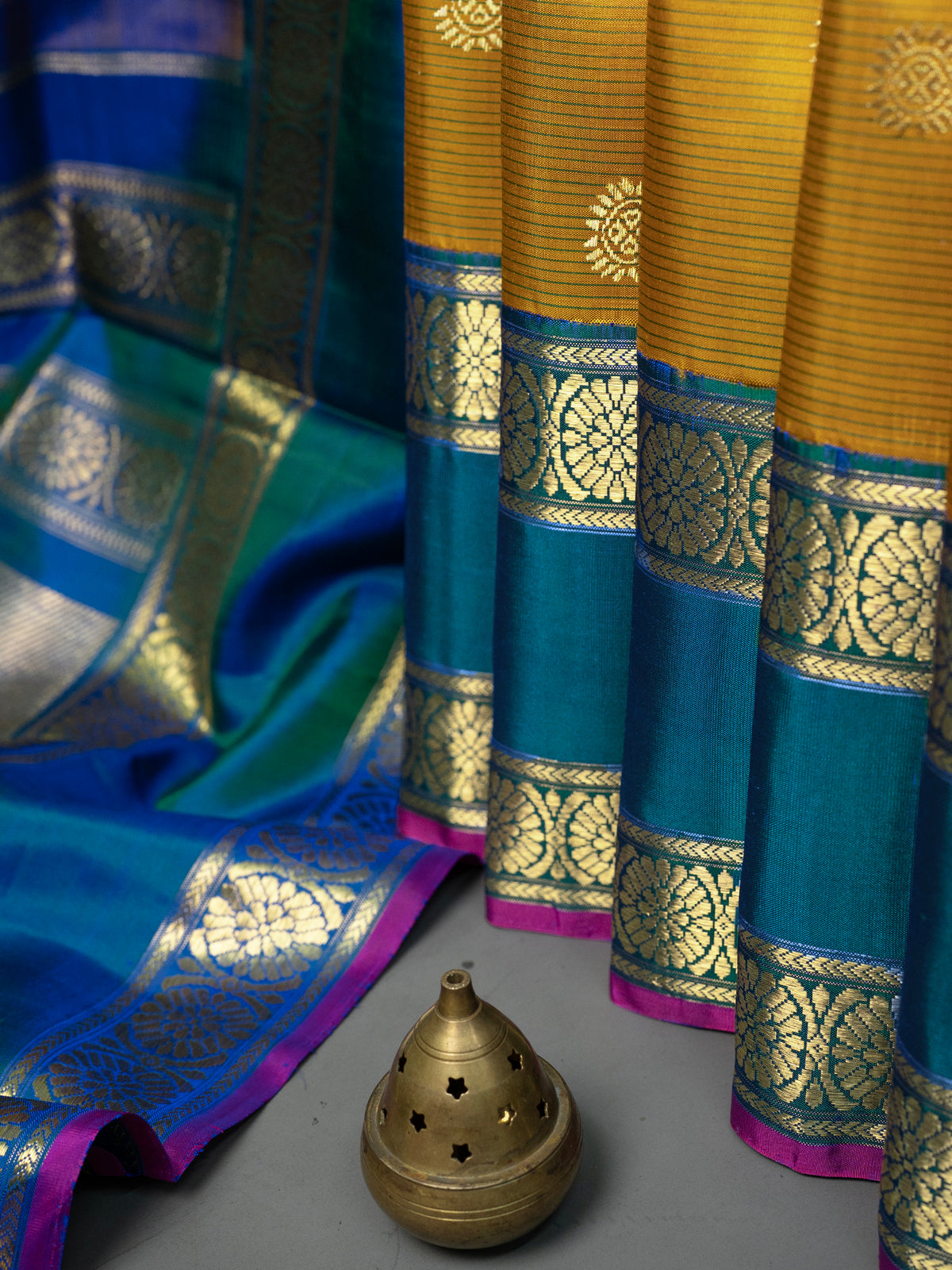 Mustard and teal blue rettapet border kai korvai/ Kanjipuram Silk Saree CLSA6084