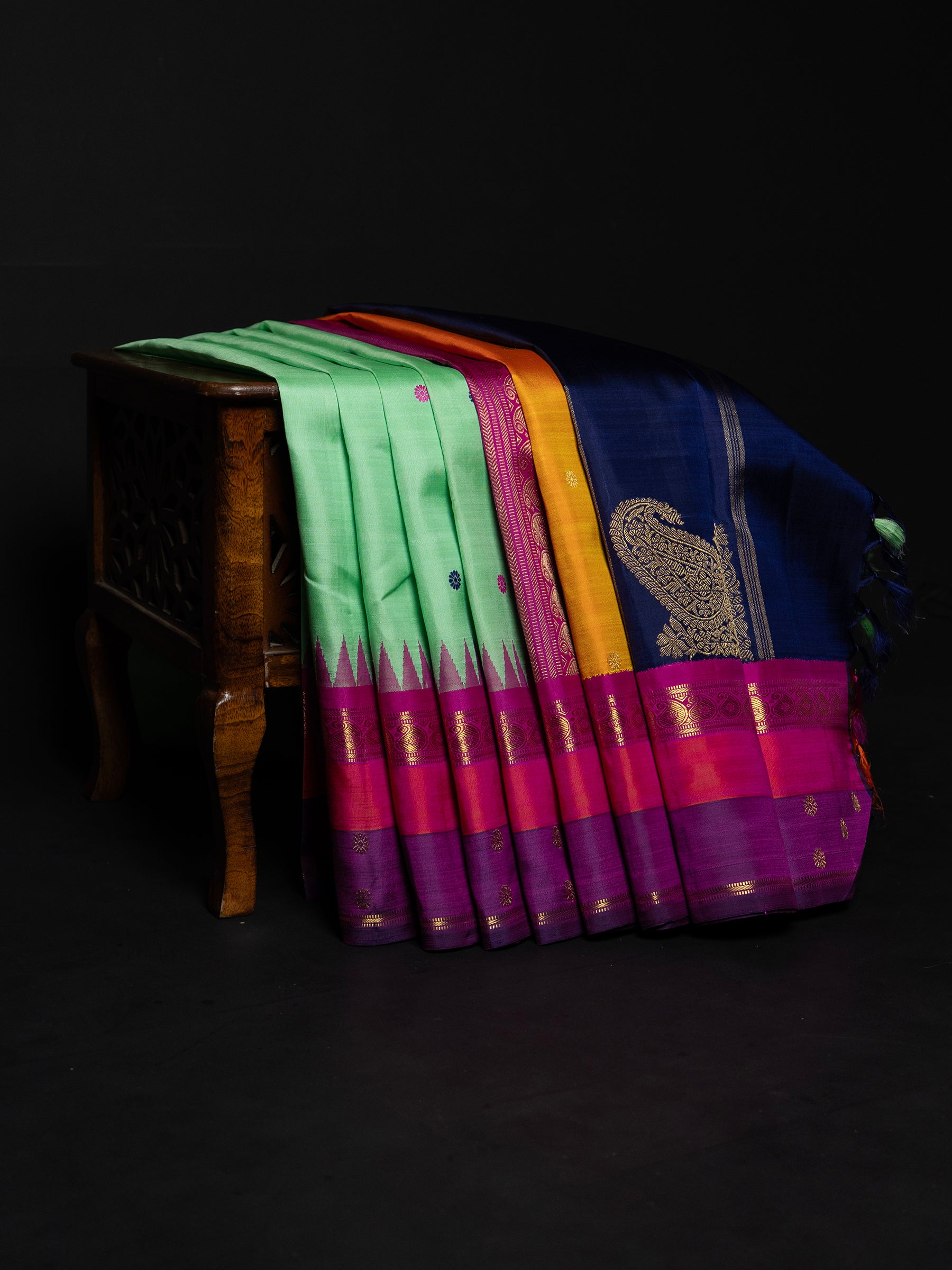 Apple green korvai triple pallu / Kanjipuram Silk Saree CLSA6980