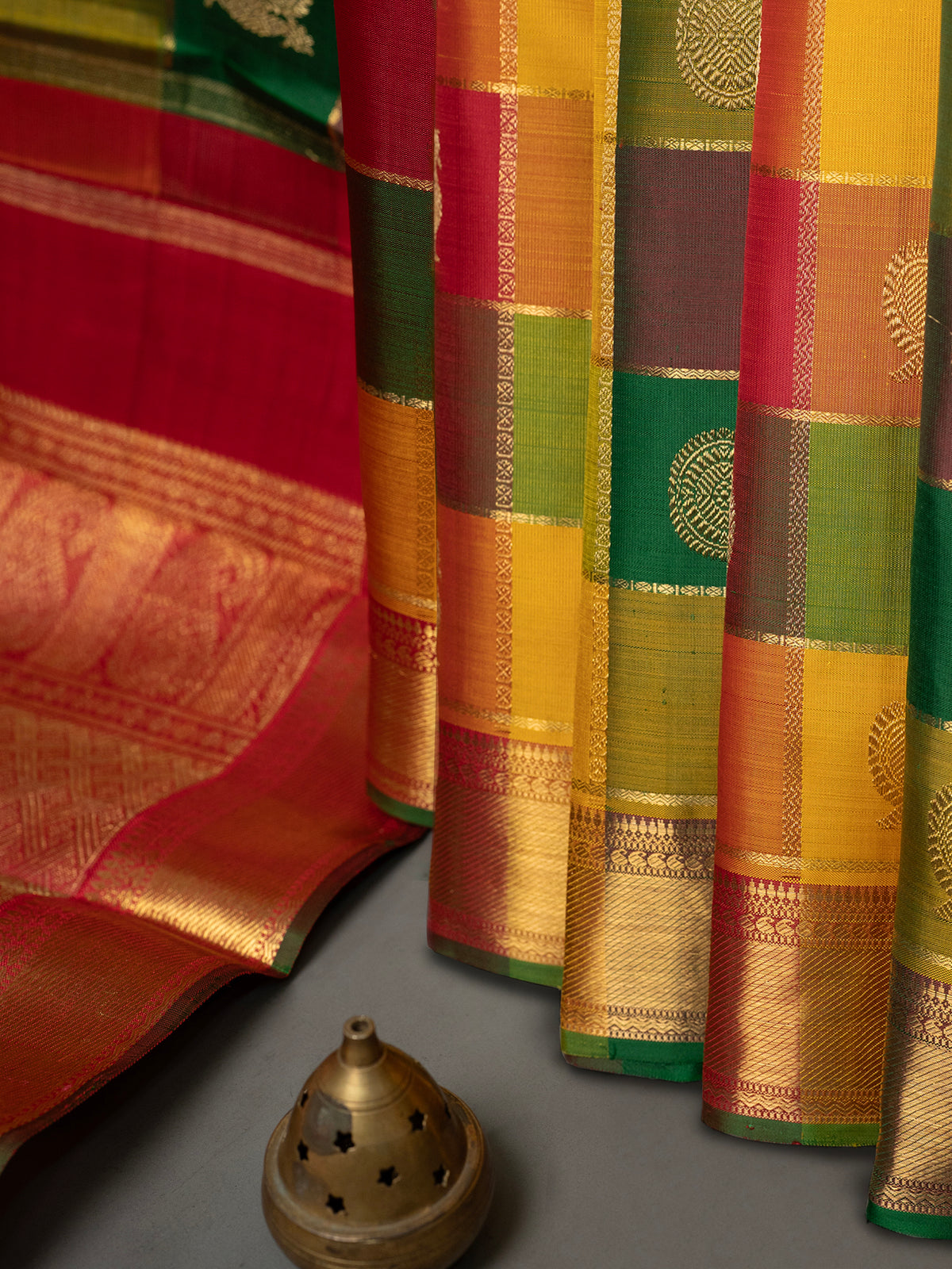 Palum Pazhamum kattam with Zari butta pure Zari /Kanjipuram Silk Saree CLSA11758
