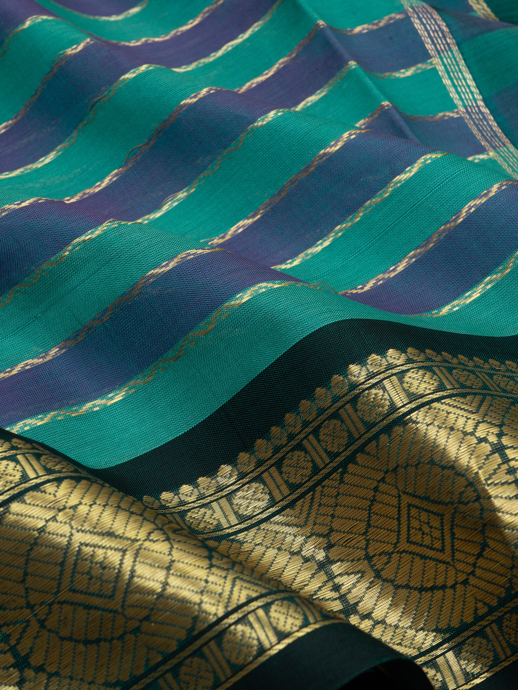 Veldhari Silk Cotton Saree CLSA5662