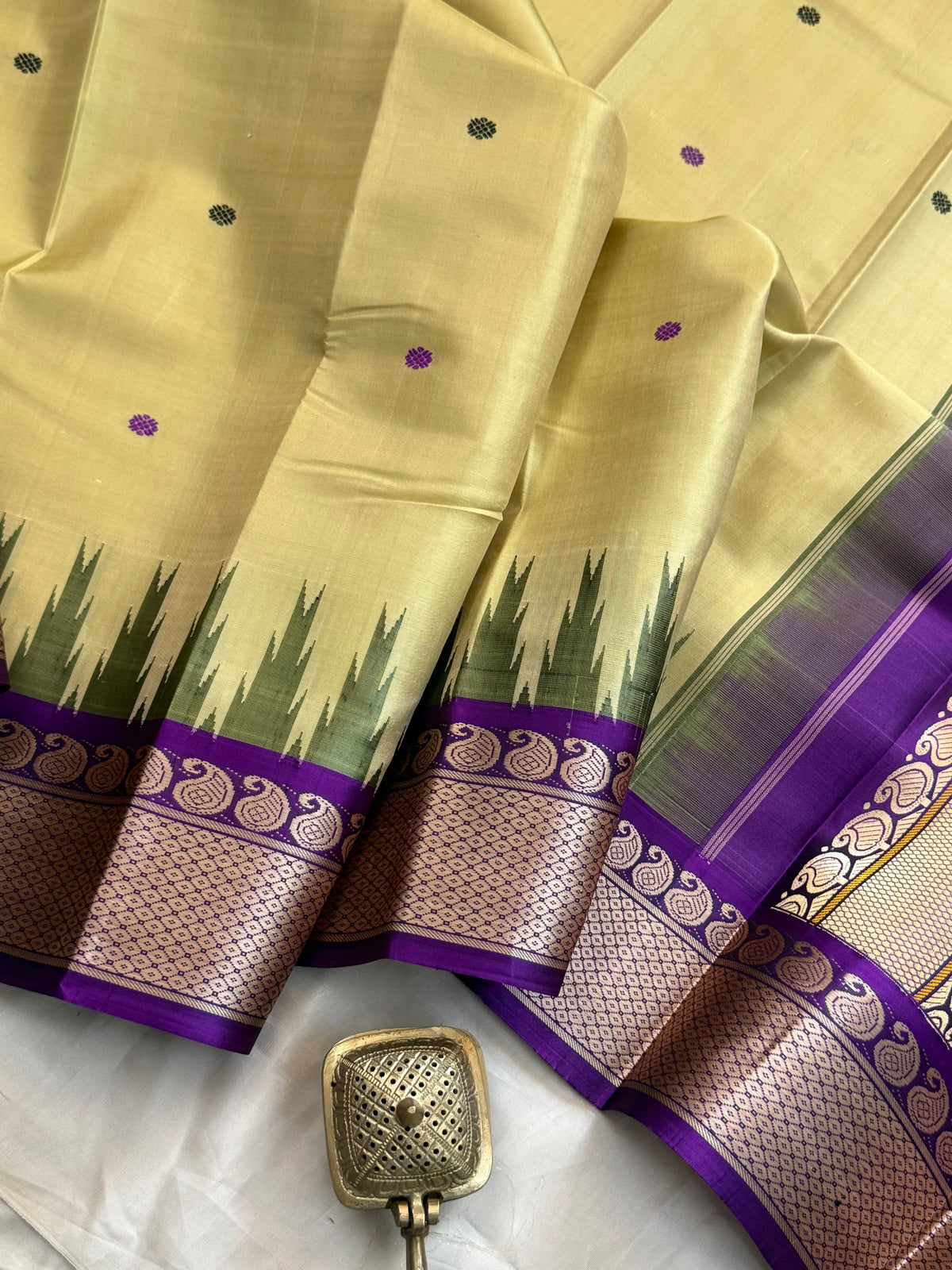 Pastel Lemon yellow and purple / Special edition kanjipuram silk