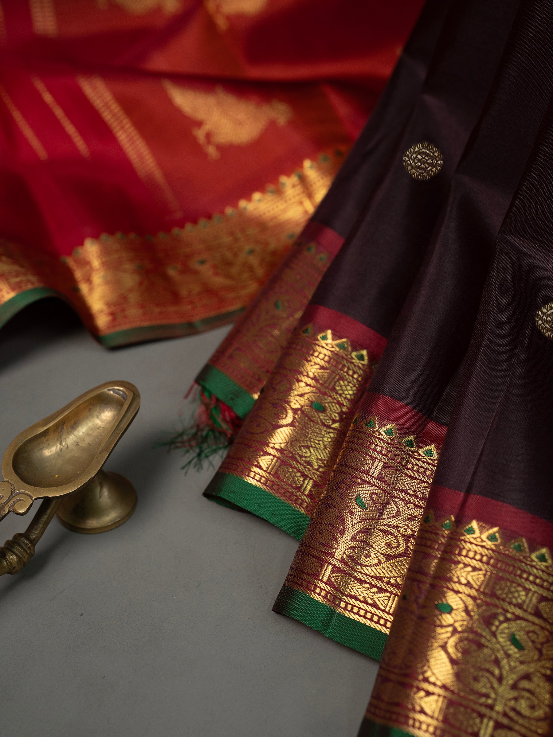 Deep Kanchana double Palla / Kanjipuram Silk Saree CLSA11004