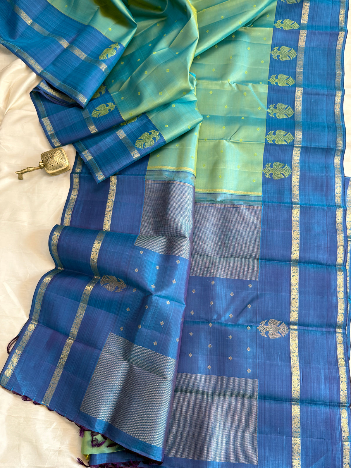 Aqua blue and iruthalaipakshi butta/kanjipuram silk saree clsa 11621