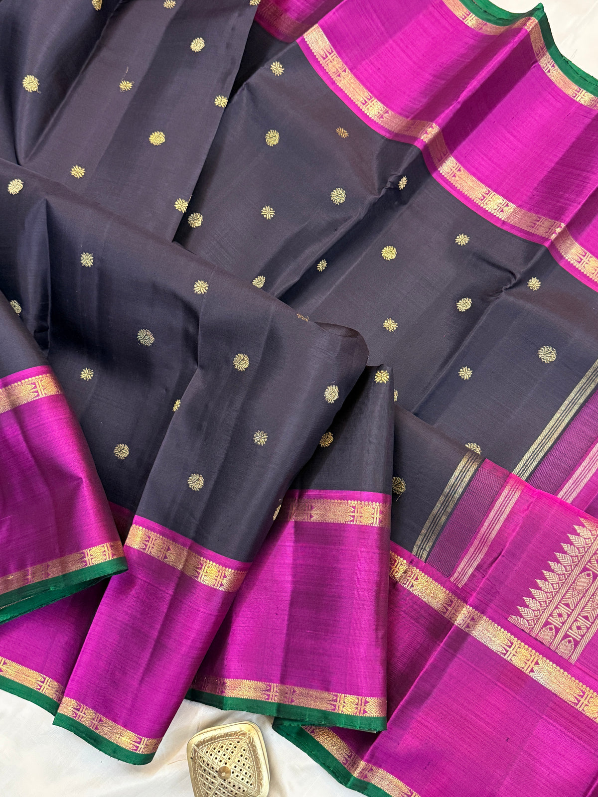 Kanchana colour Rettapet border pure Zari / kanjipuram silk saree clsa 11312