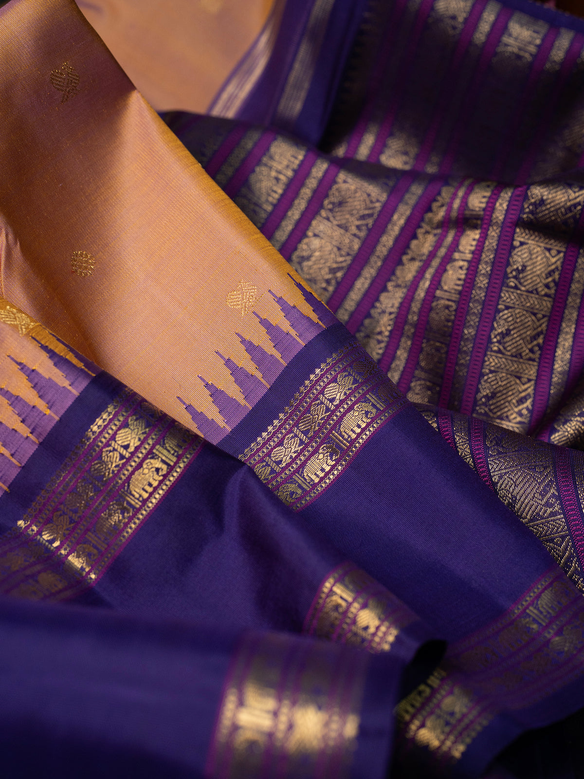 Vintage style Korvai Pure Kanjipuram Silk Saree CLSA10973