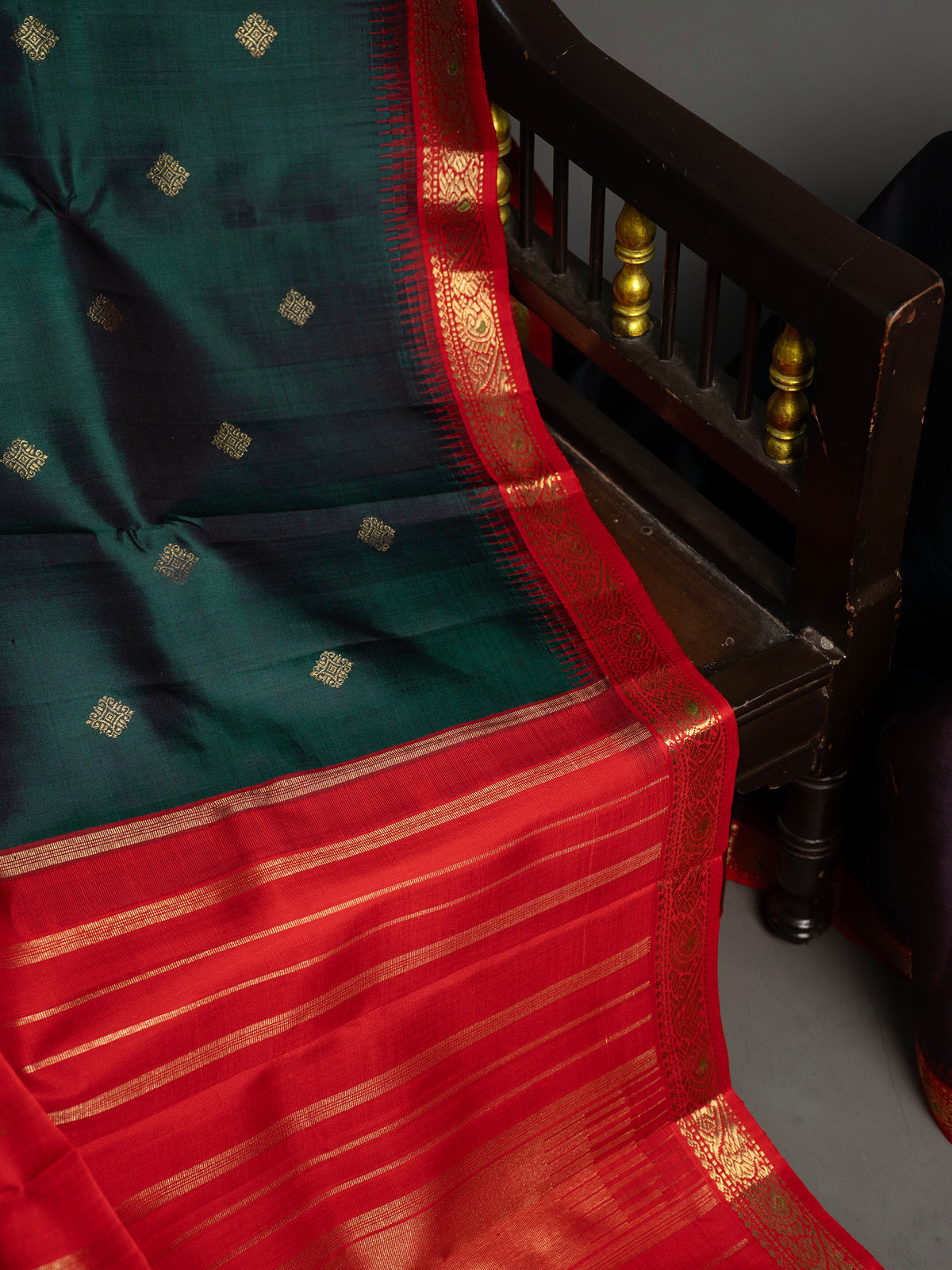 Dark green and red kai korvai/ Kanjipuram Silk Saree CLSA