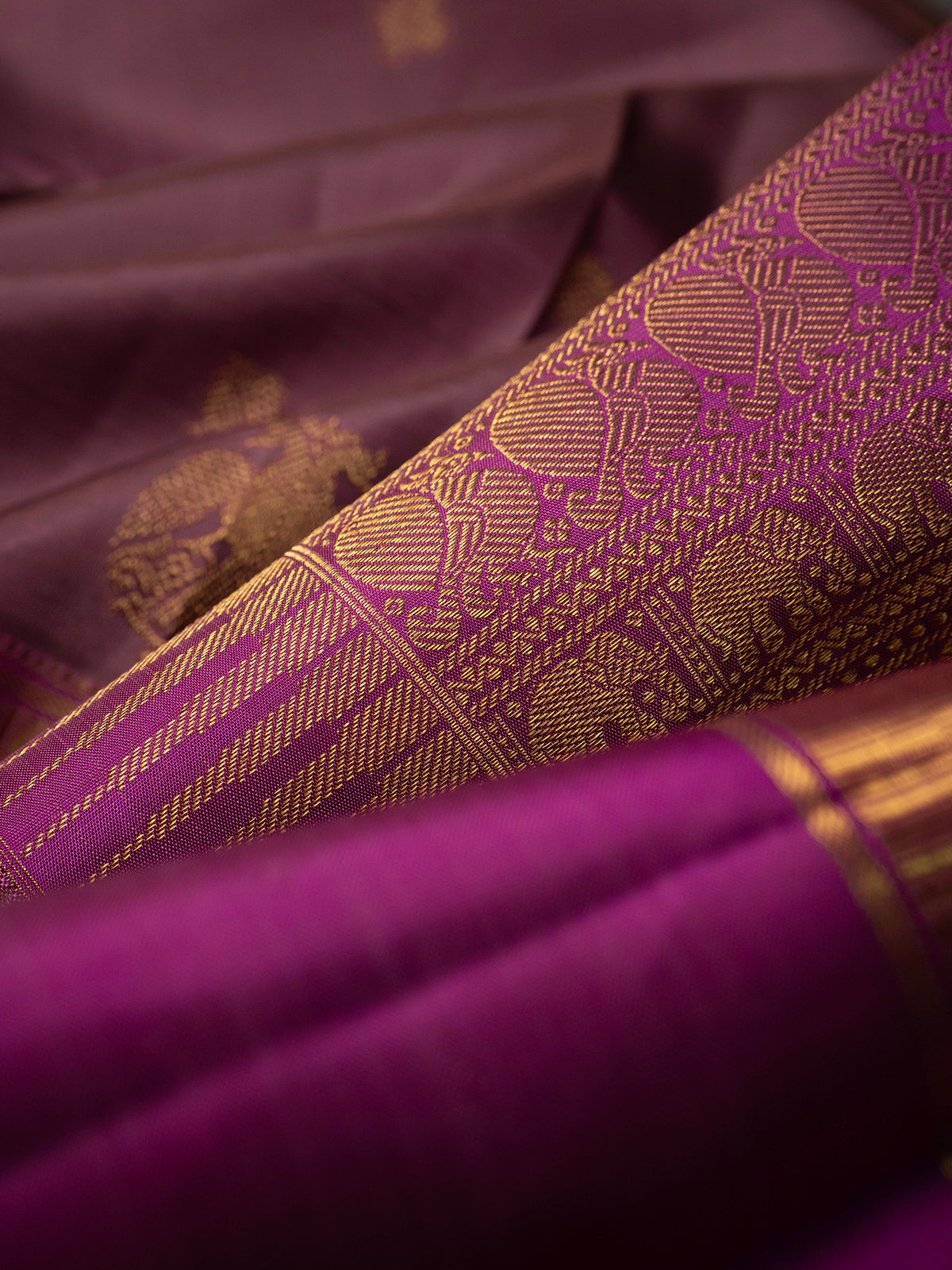 Unusal mauve bettu butta rettapet border/ Kanjipuram Silk Saree