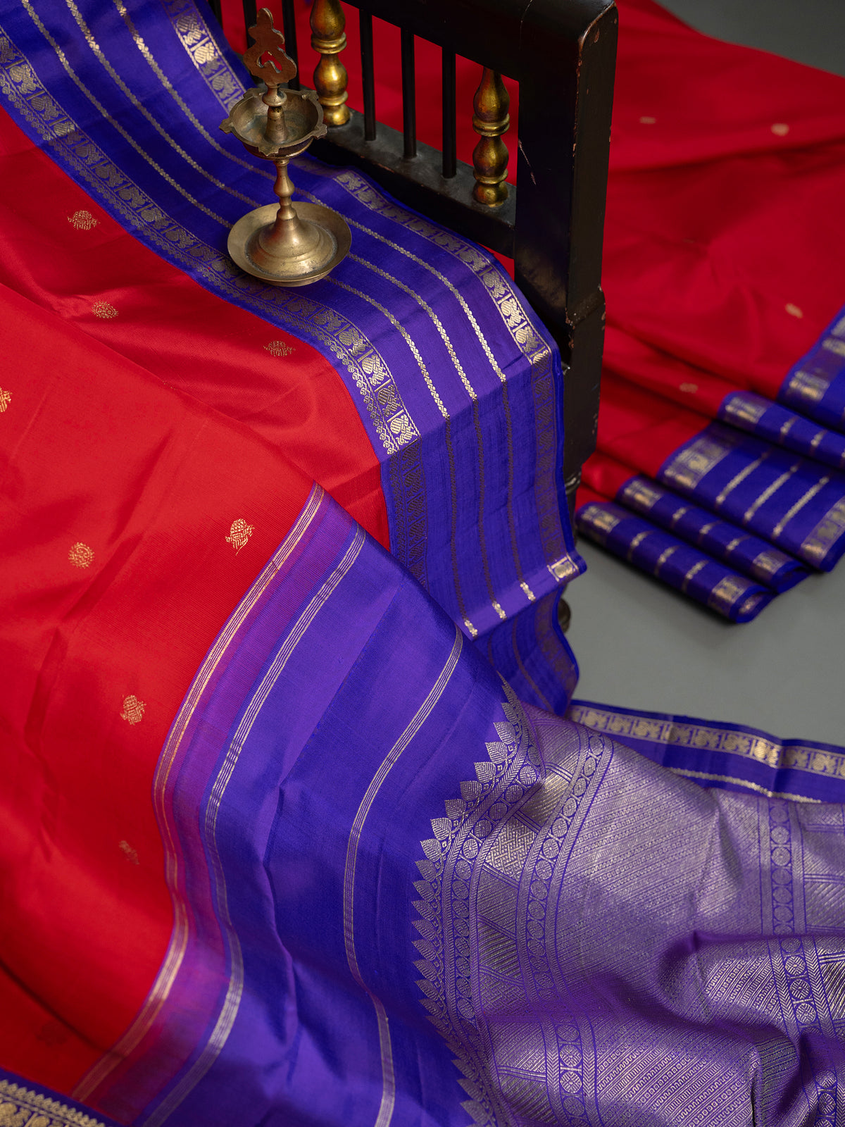 Red veldhari Korvai Kanjipuram Silk Saree CLSA5280