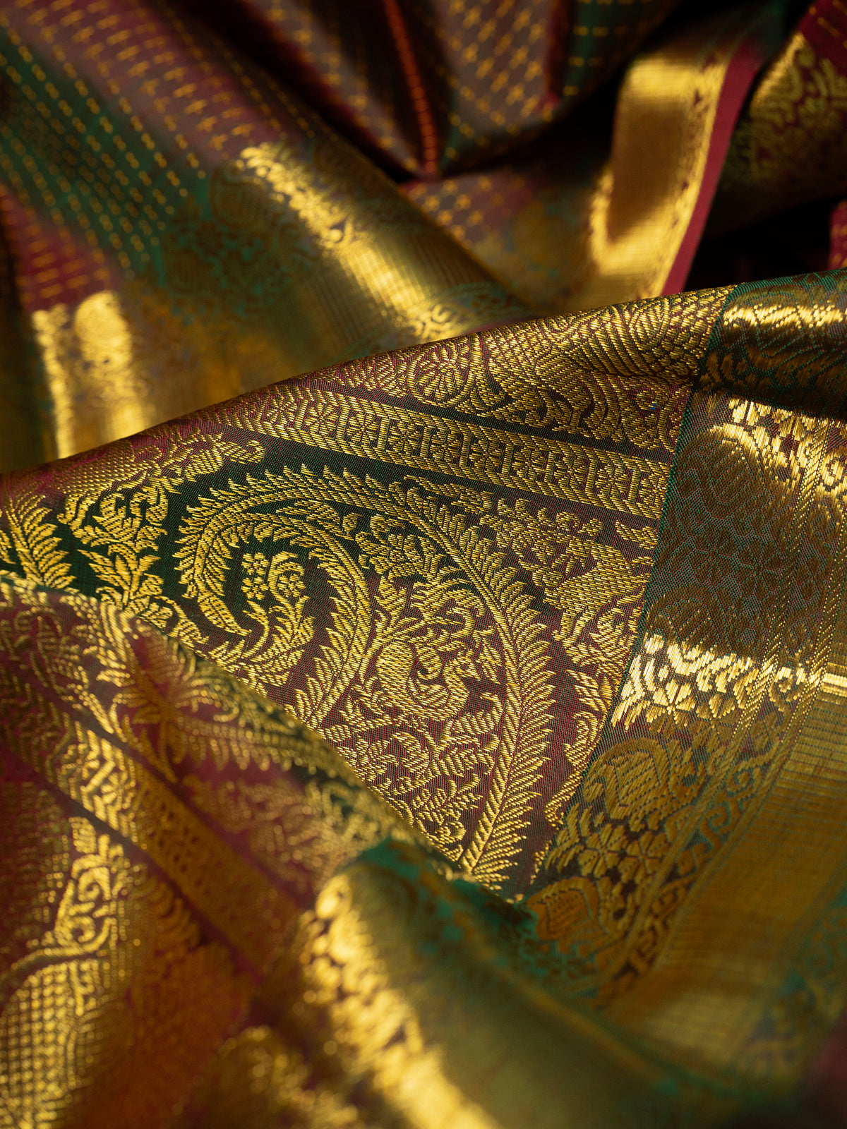 Plus Butta 2g Zari Kanjipuram Silk Saree CLSA9128