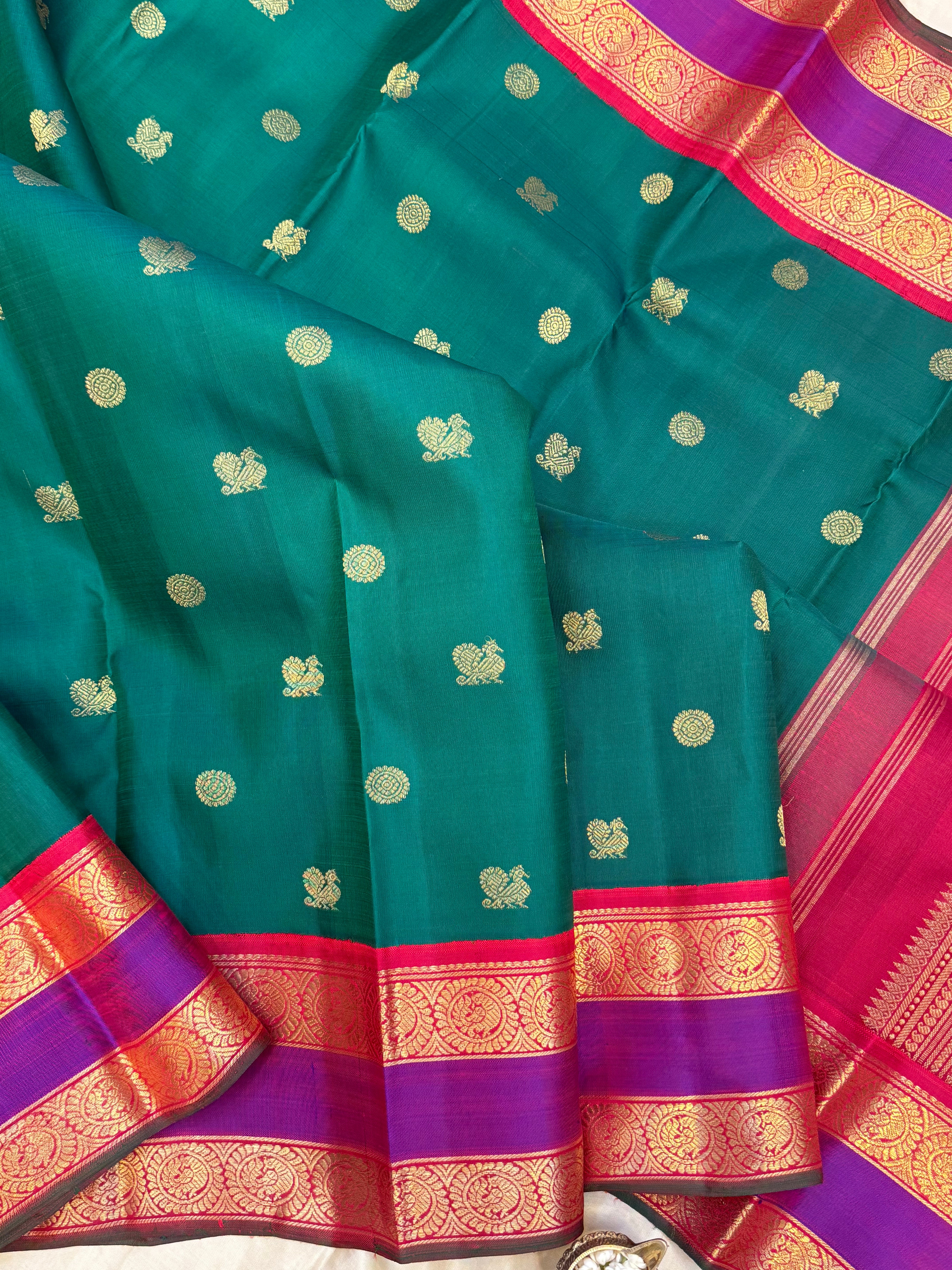 Green and purple Araku rettapet border kai korvai/ Kanjipuram Silk