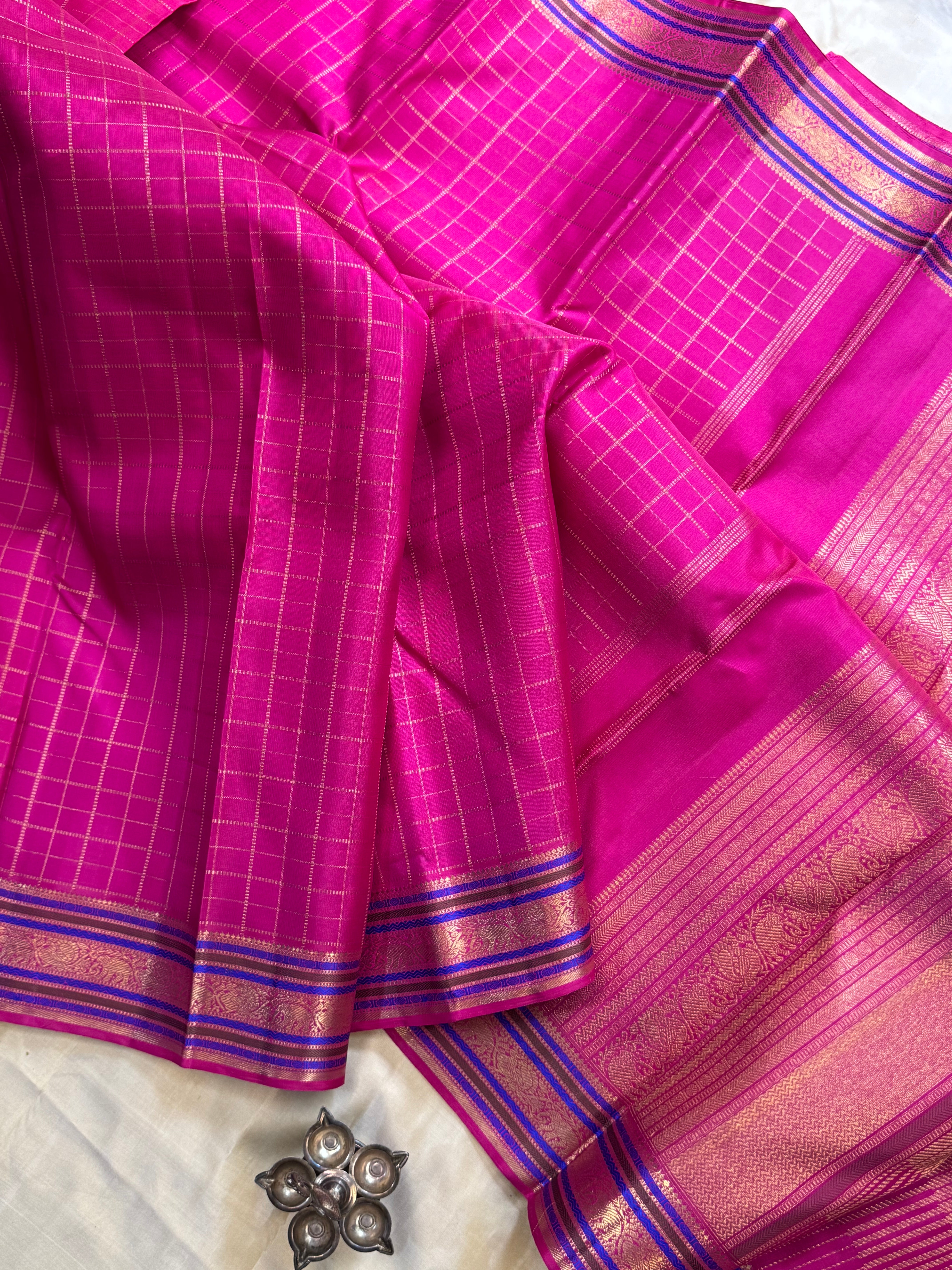 Dark pink zari kattam / kanjipuram silk