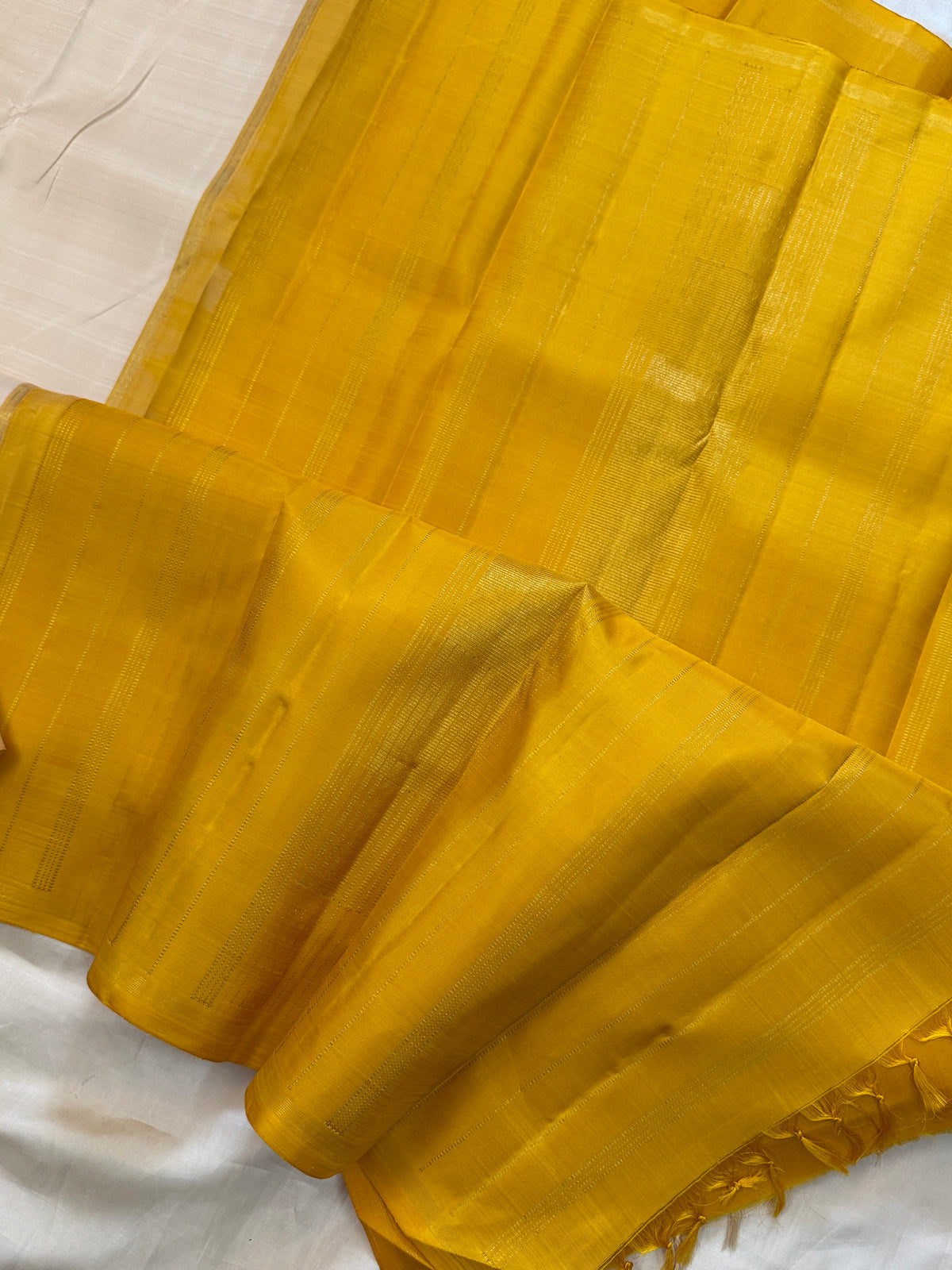 Off white and mustard pure Zari/kanjipuram silk saree clsa 12309