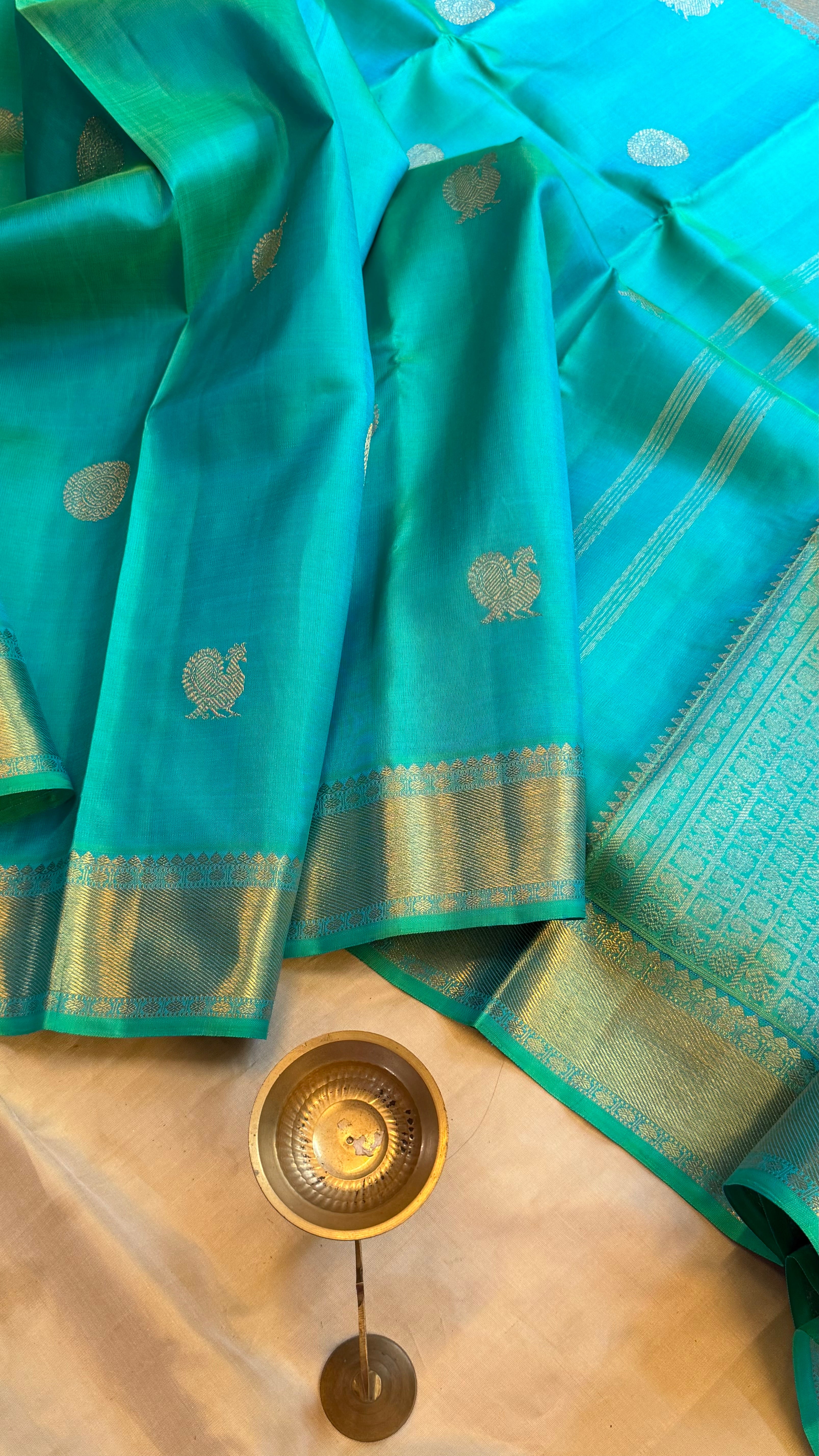 Sea blue Annam Chakram Butta / Kanjipuram silk CLSA9644