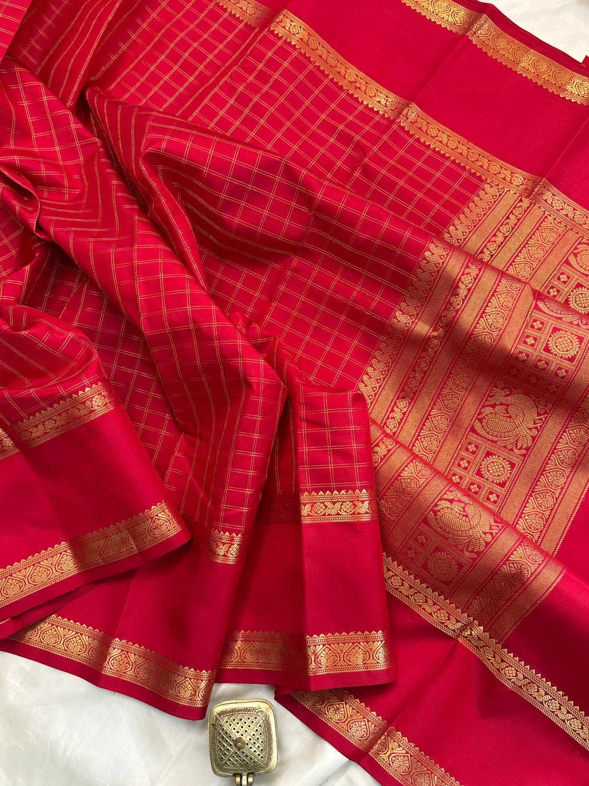 special edition- unique pallu and body zari kattam pure silk sarees clsa 12546