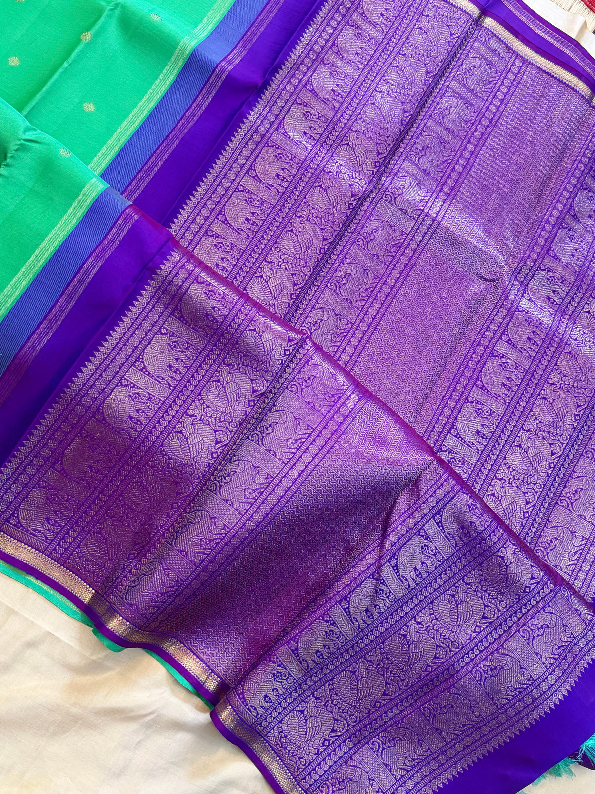 Colours of Navarathri sea green beetu Butta / pure Kanjipuram silk