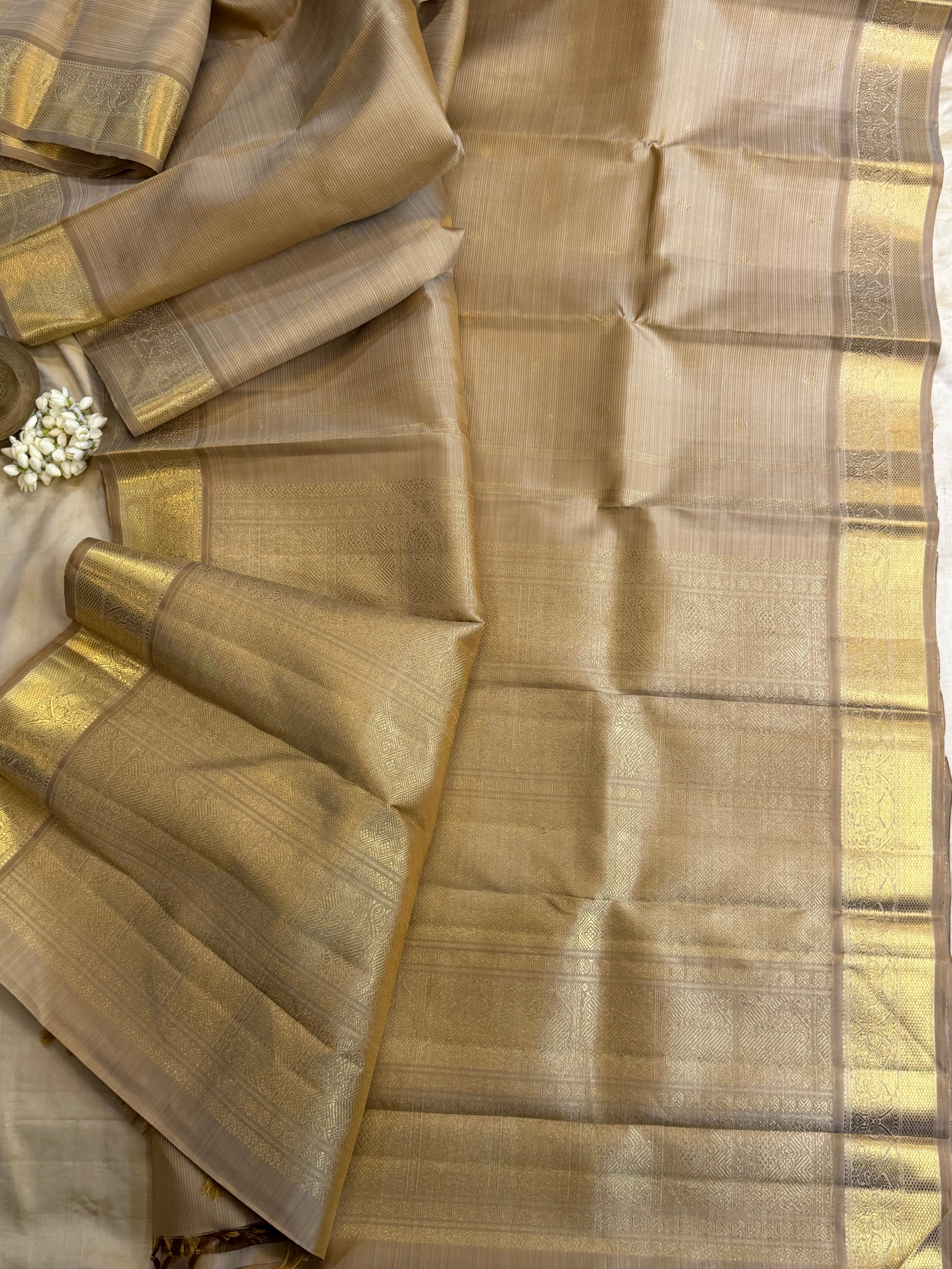 Heirloom Vairaoosi ivory  Kanjipuram silk saree