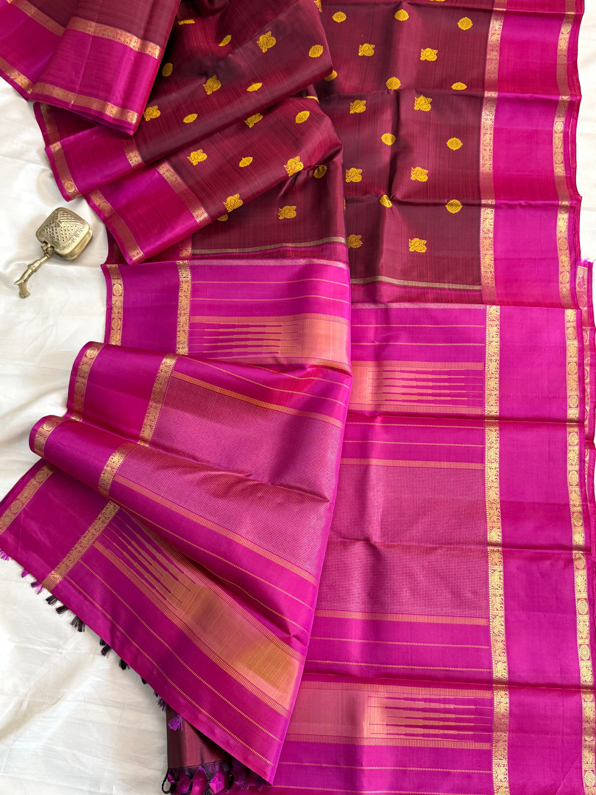 Maroon rettapet zari and body thread butta clsa 5569