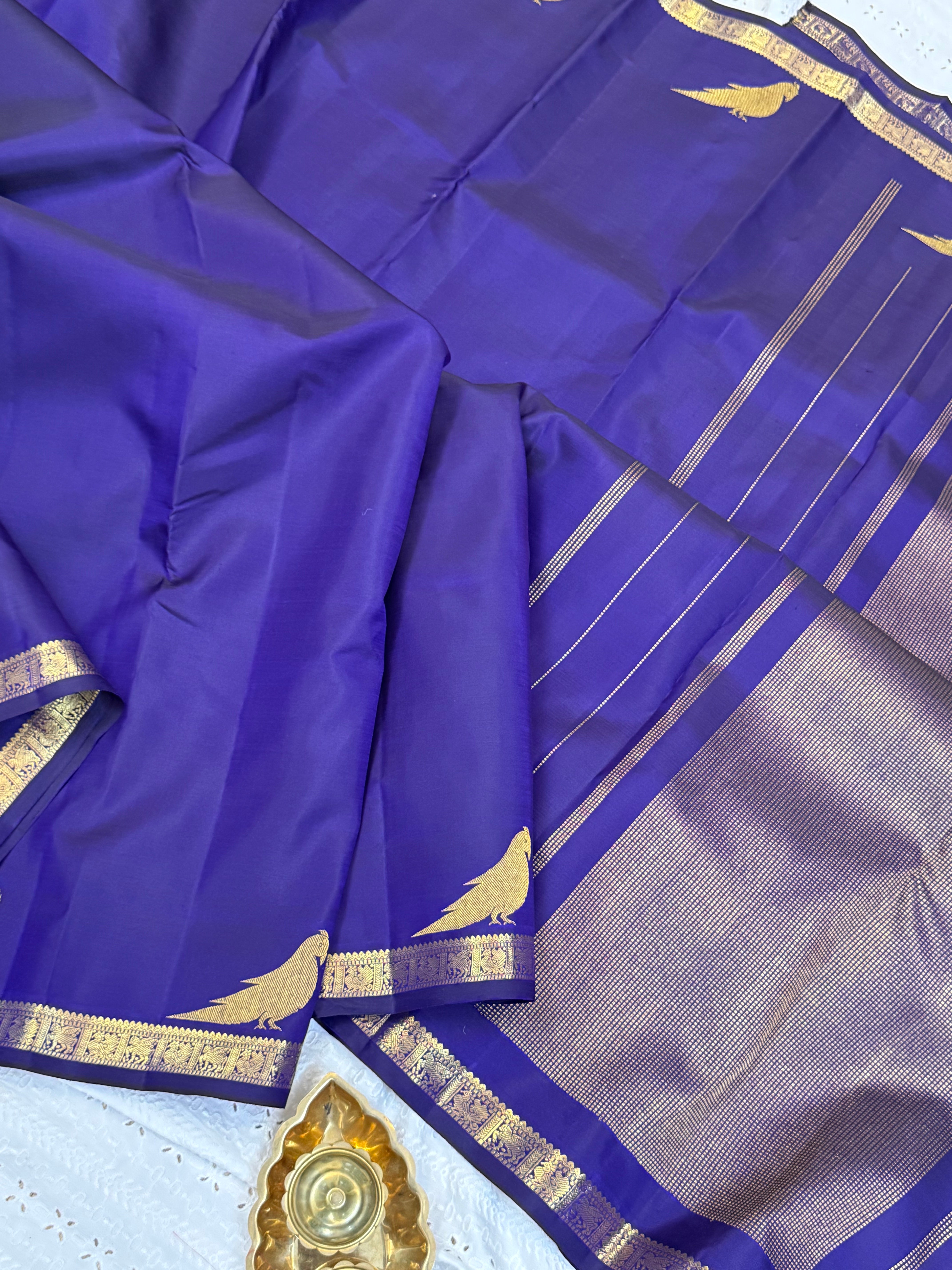 Deep purple kili Butta in border / kanjipuram silk saree CLSA10487