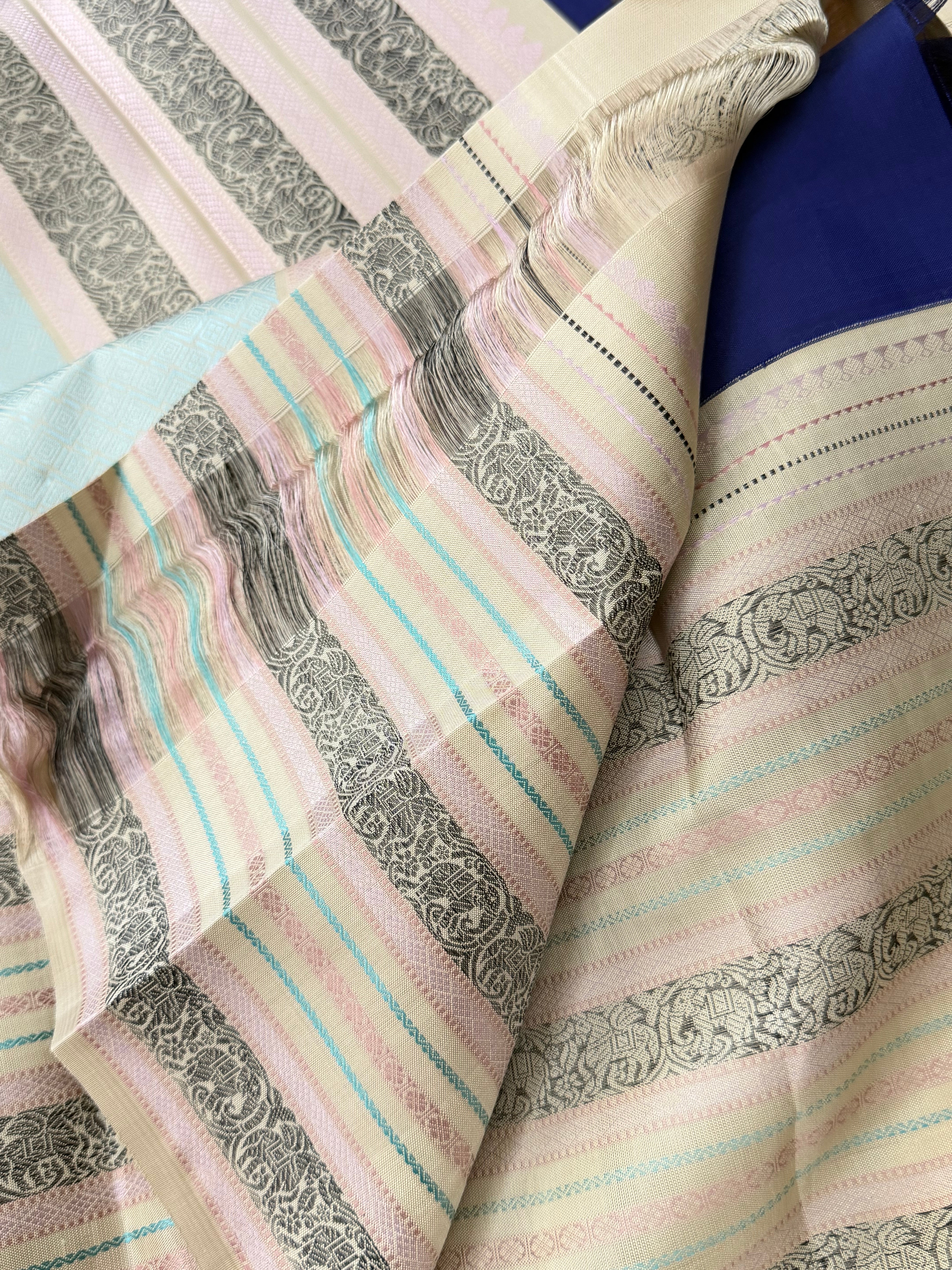 Dark blue varisapet Kai Korvai  / Arani silk