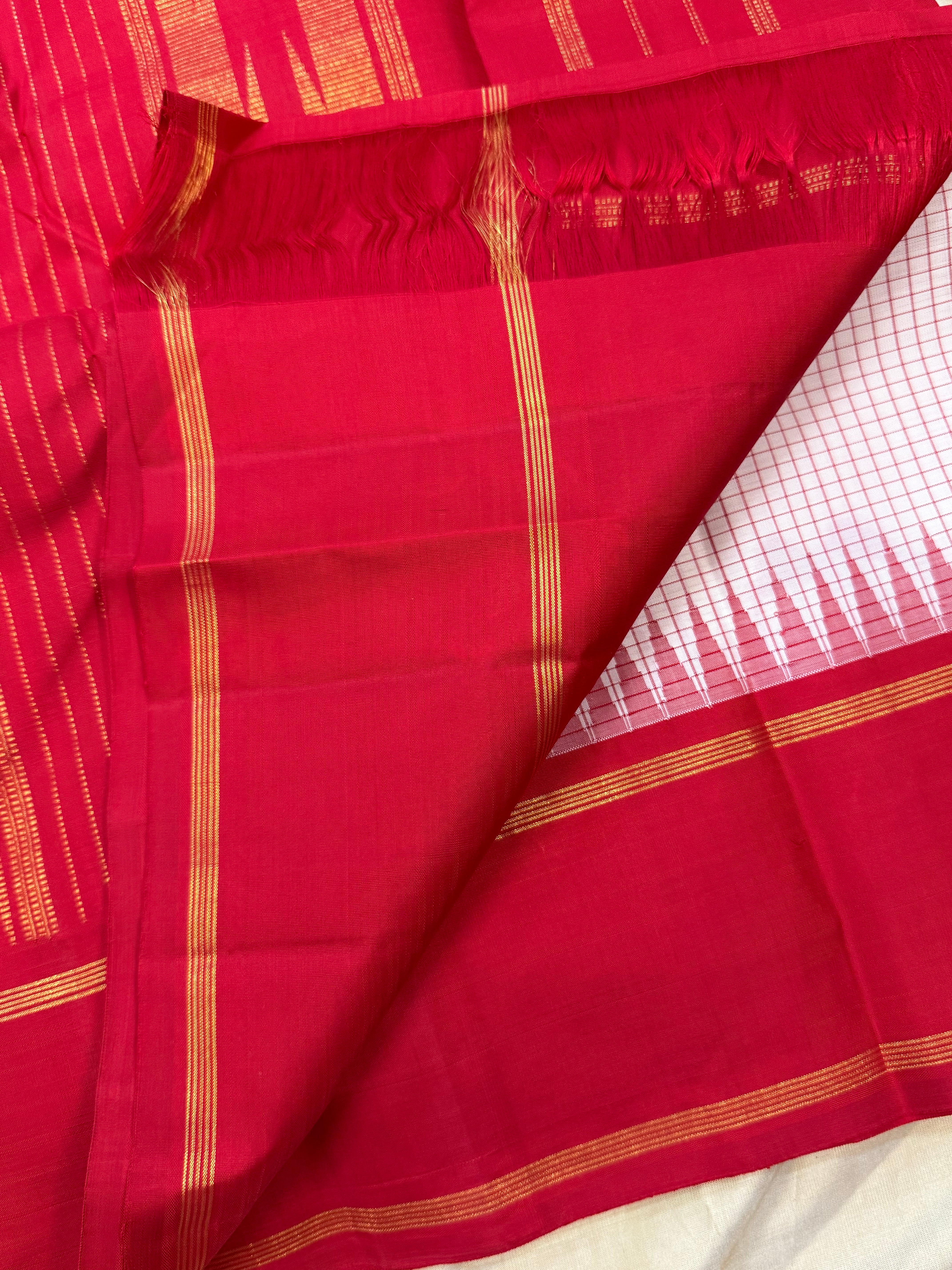 Offwhite and red checks / Arani silk