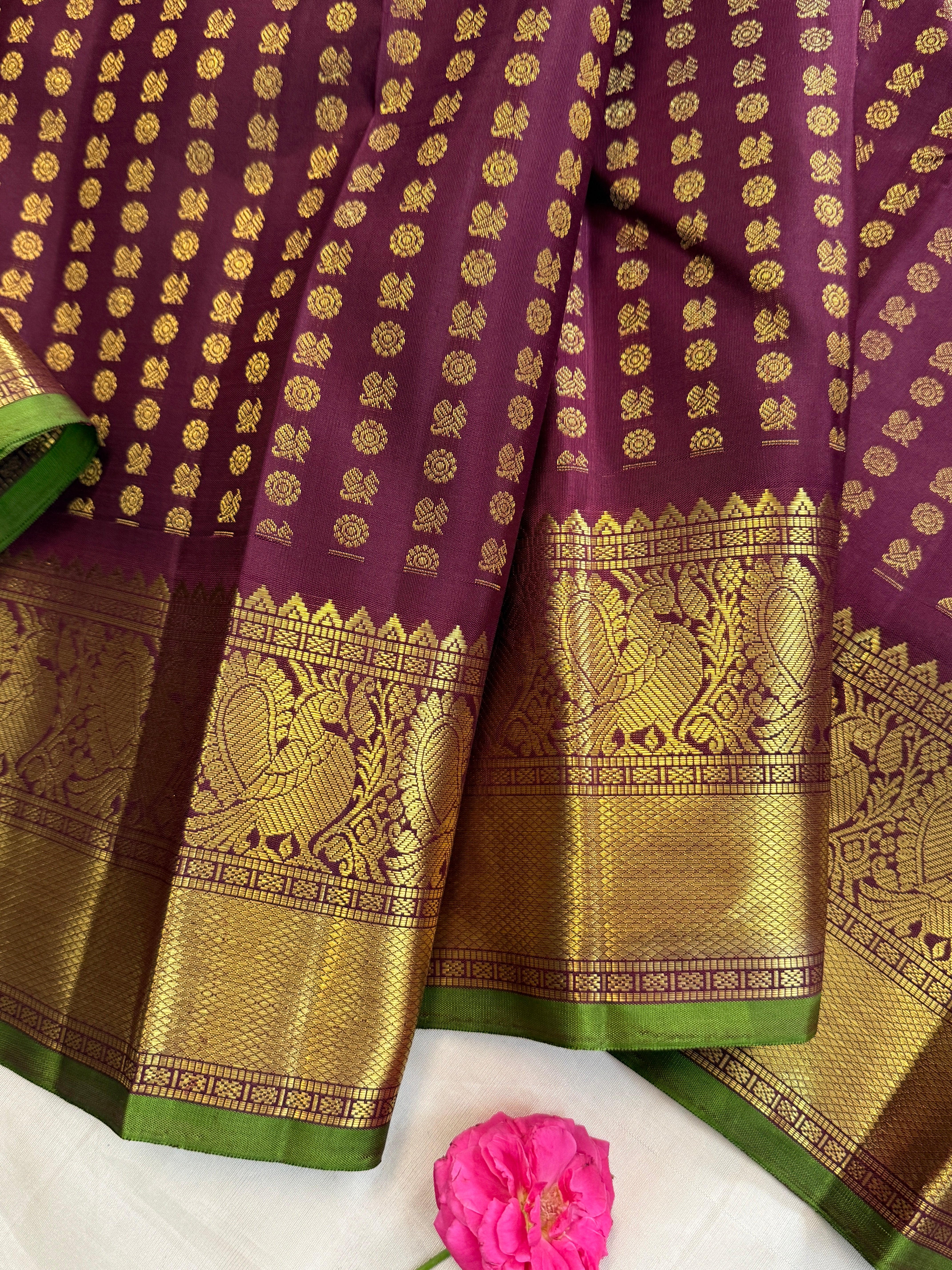 Pakku Annam chakkaram  Zari butta body with getti border/CLSA11680