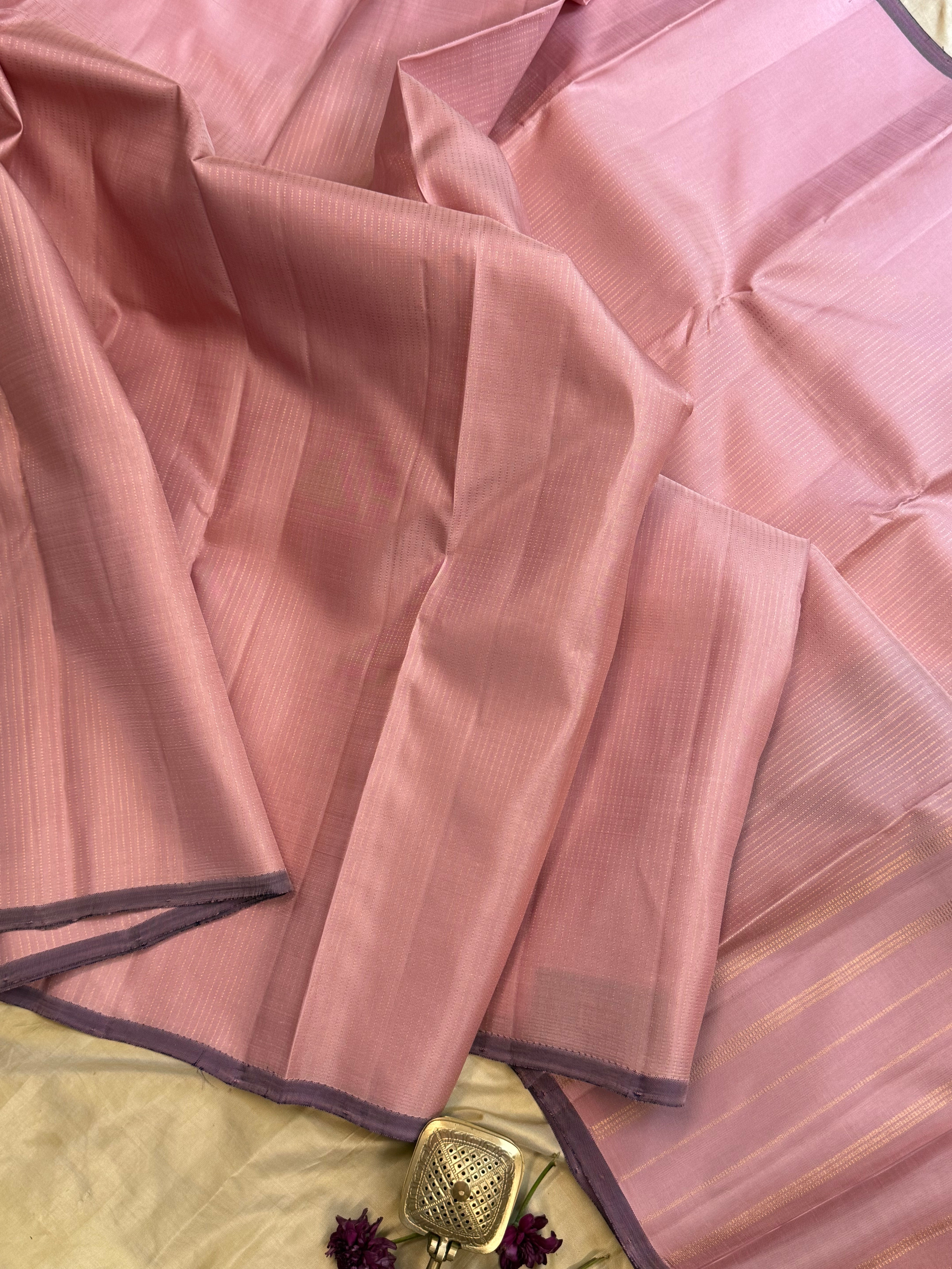 Pink Oosi  zari stripes / Kanjipuram silk