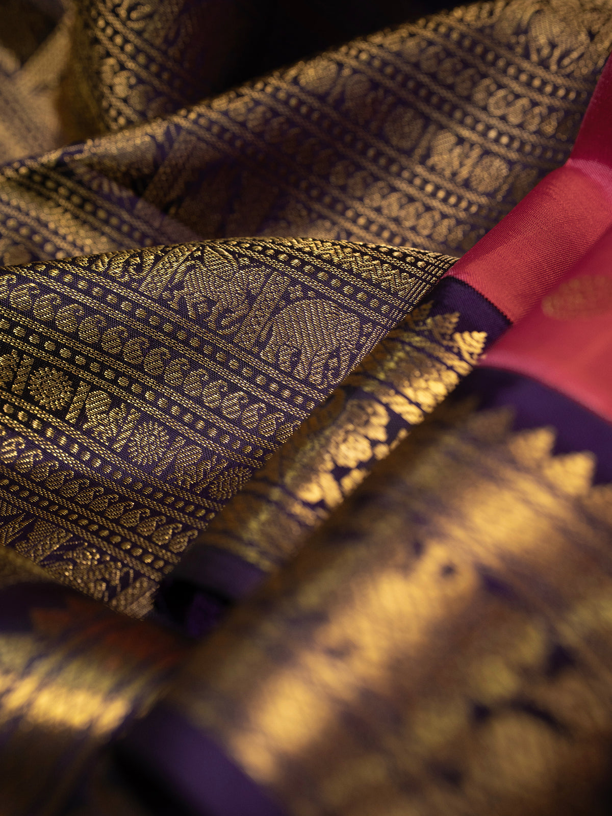 Kanagambaram Korvai :Kanjipuram Silk Saree CLSA10967