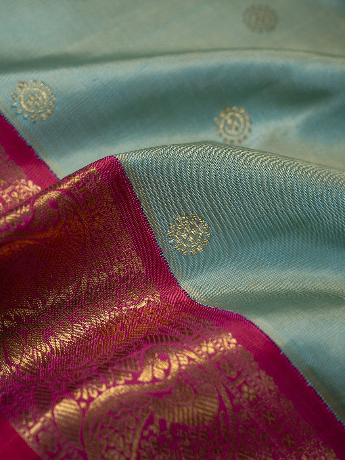 Pastel unusual greenish blue and pink kai korvai / Kanjipuram Silk Saree CLSA8951