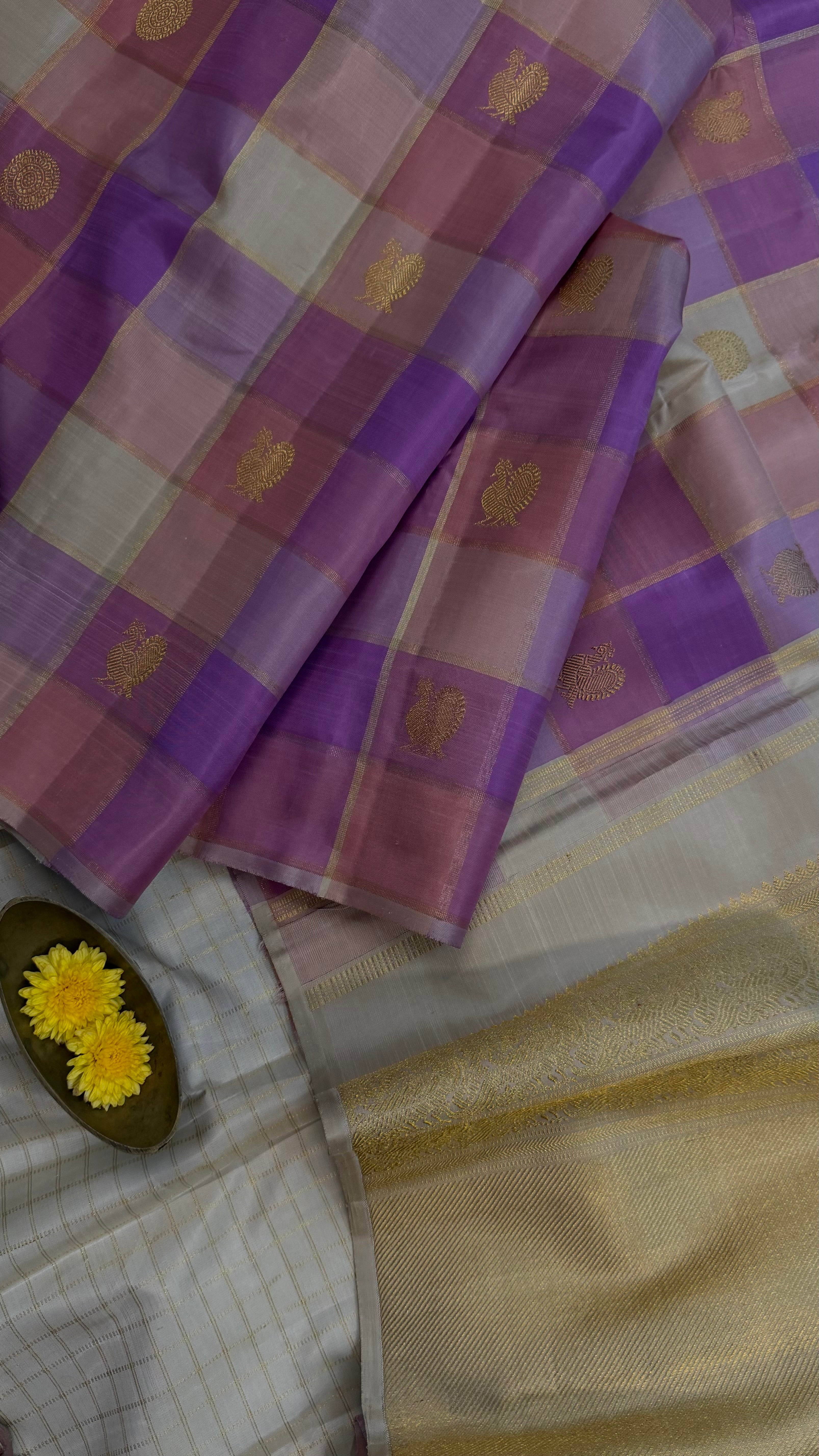 Paalum Pazhamum Kattam Kanjipuram silk