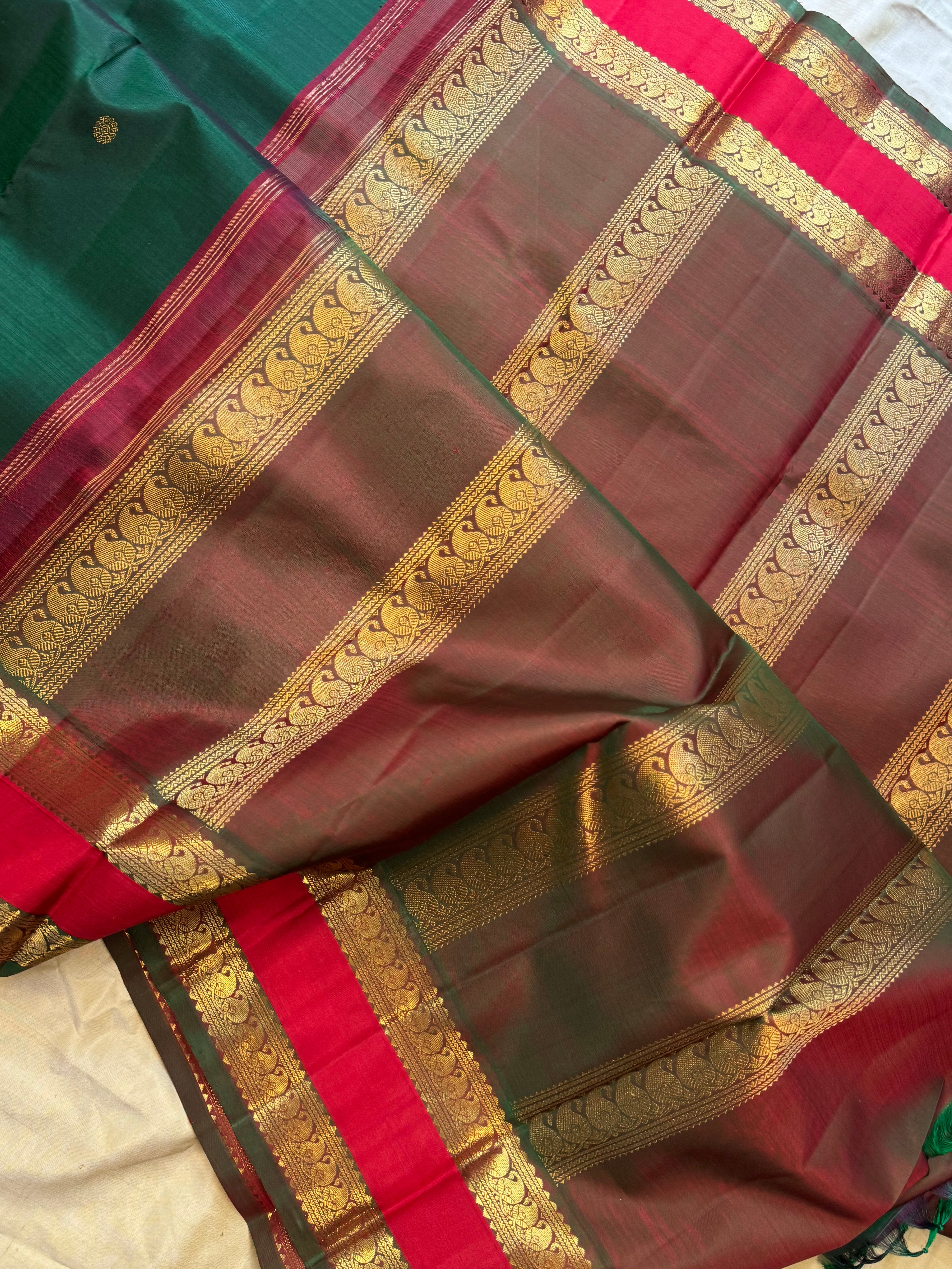 Vintage revival retta pet Korvai kanjipuram silk.