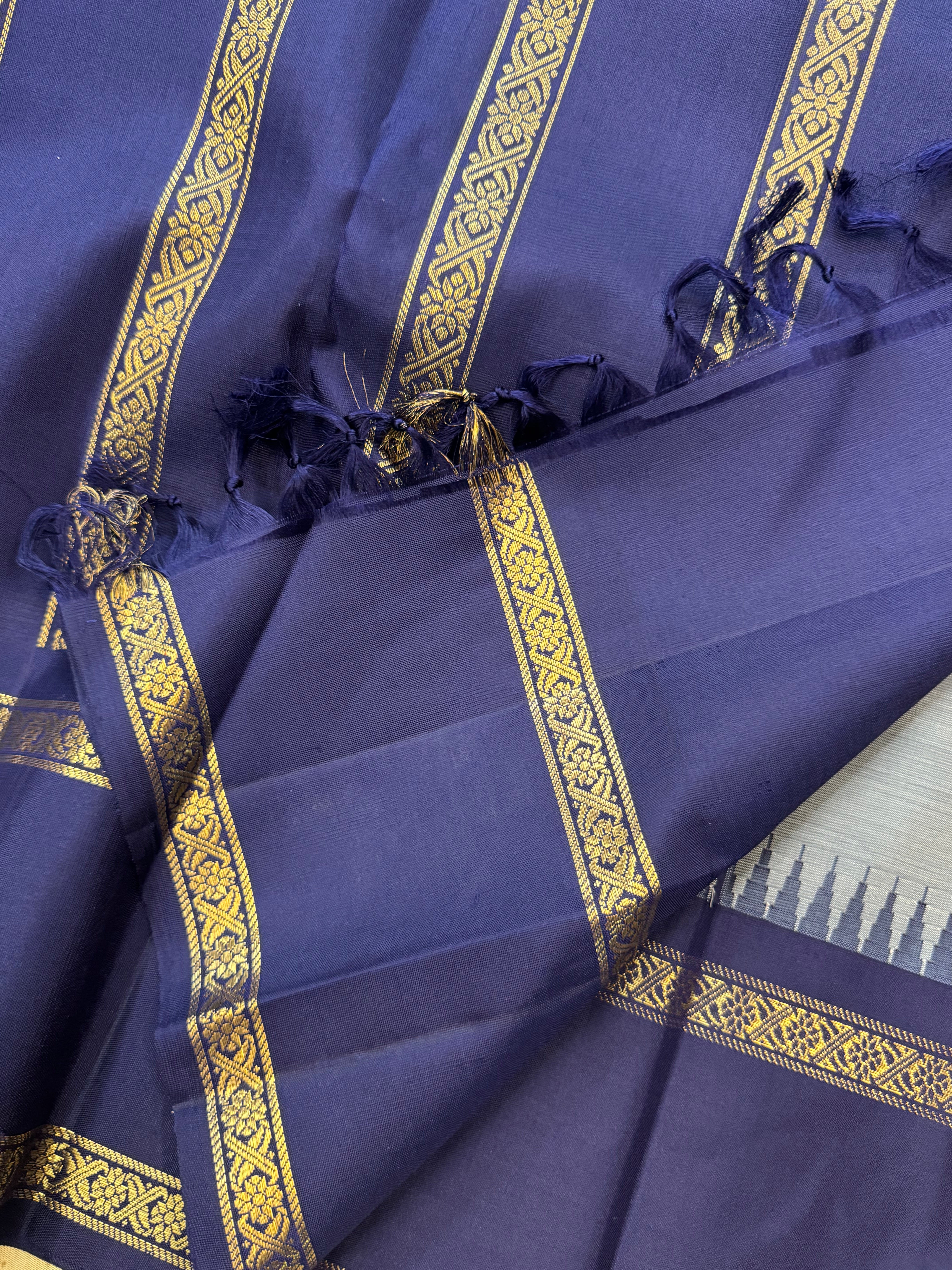Master weaver vintage recreation : kanjipuram silk