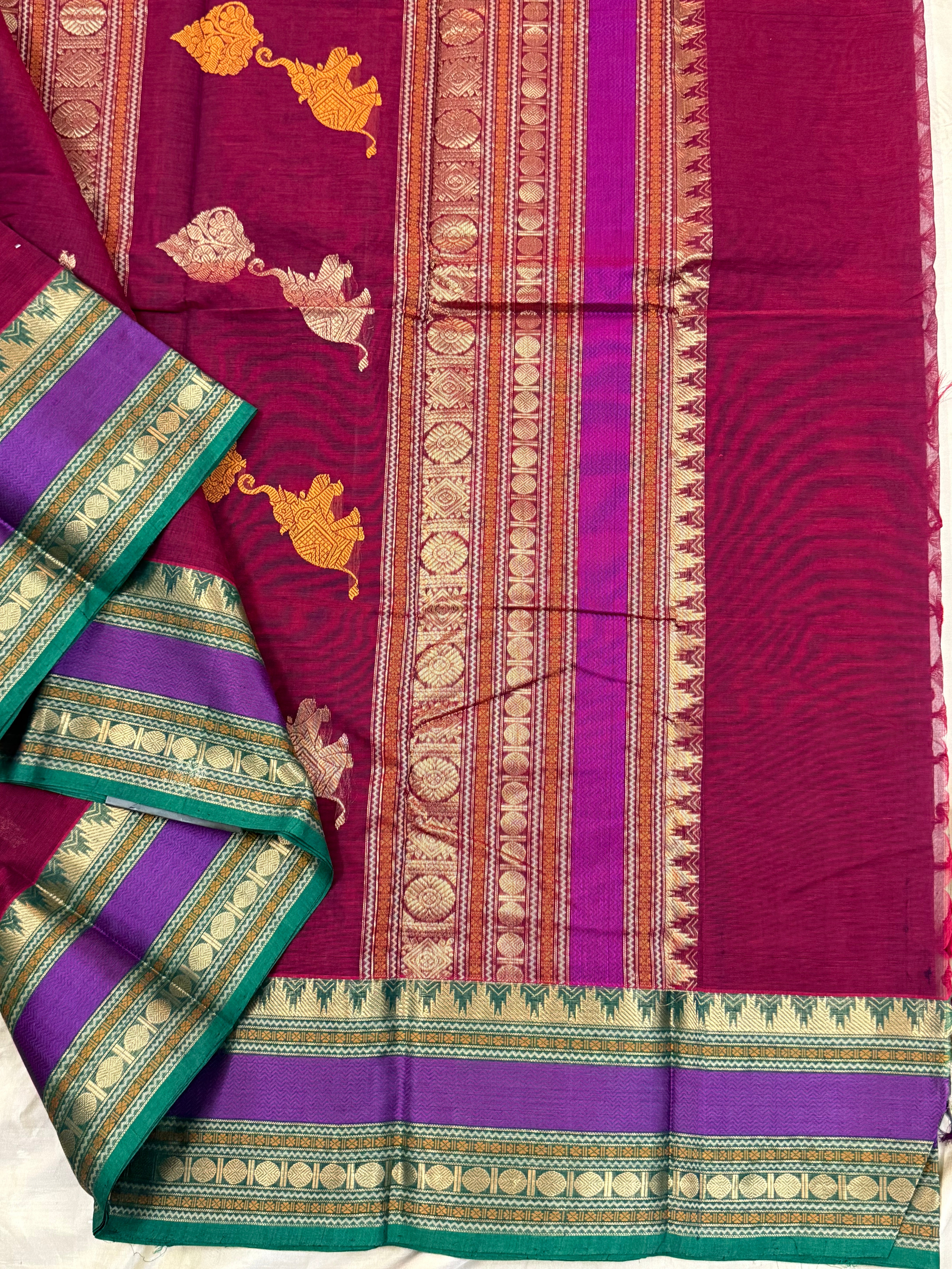 Deep red unique pallu / Kanchi Cotton CL5956
