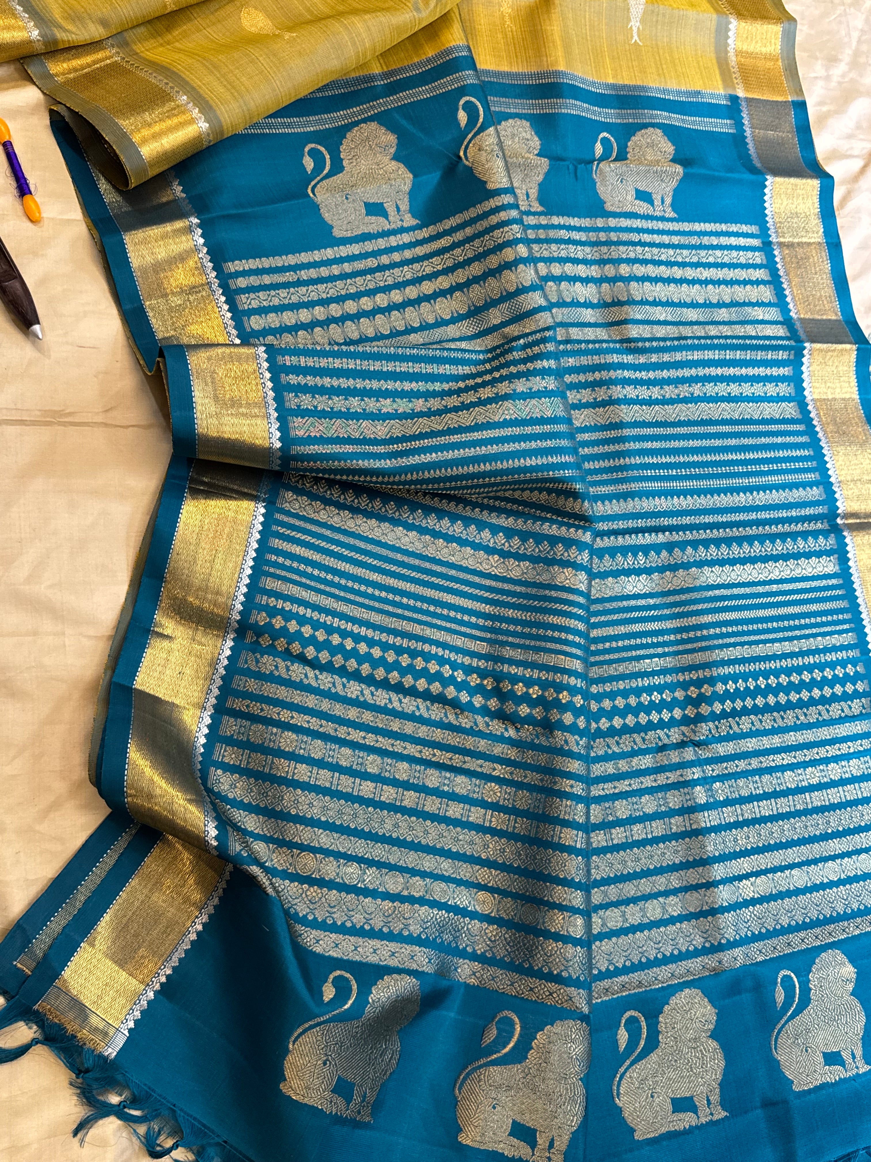Master weaver fish Butta long Palla   : kanjipuram silk