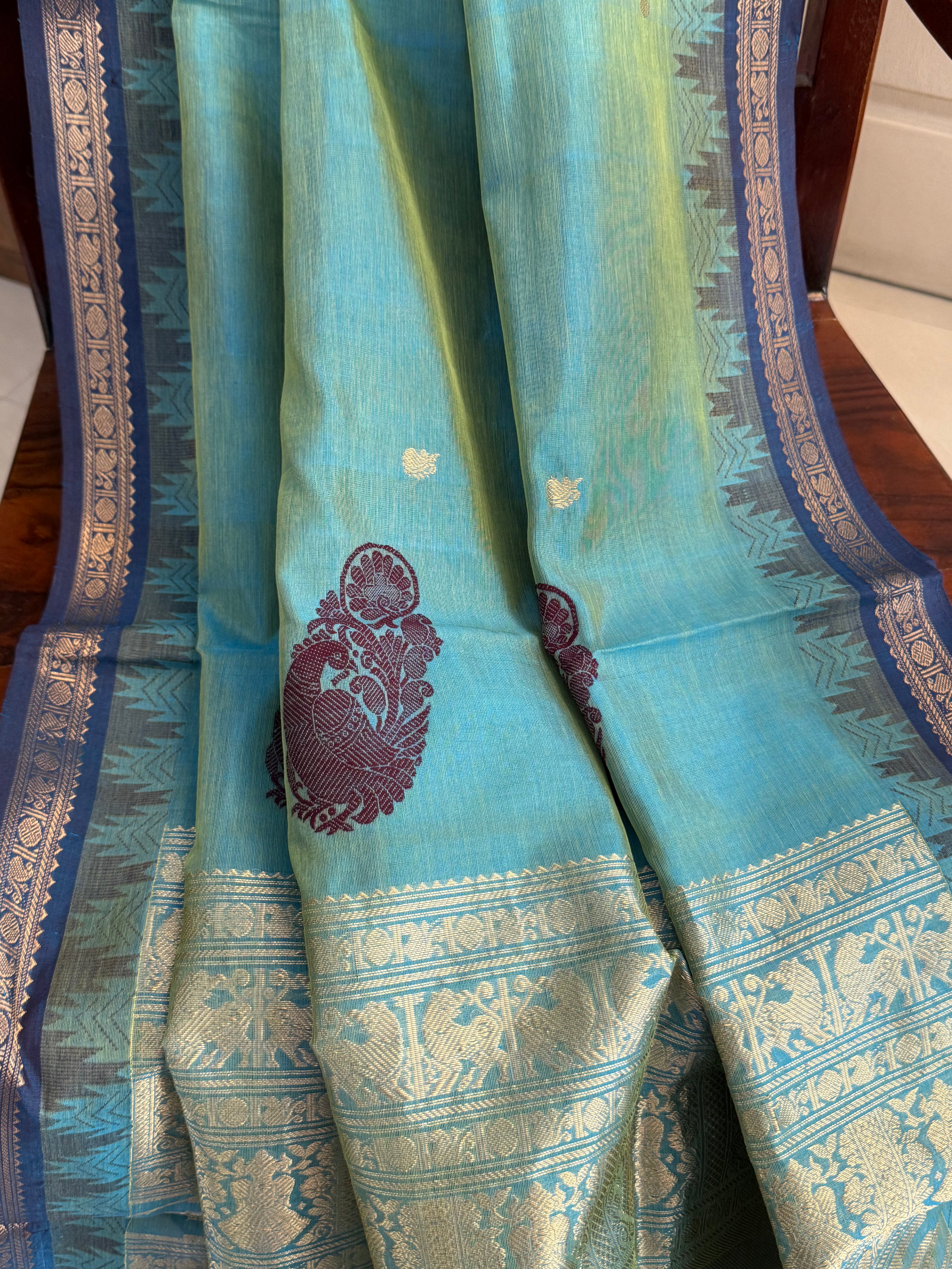 Green shot yellow small border/ silk cotton