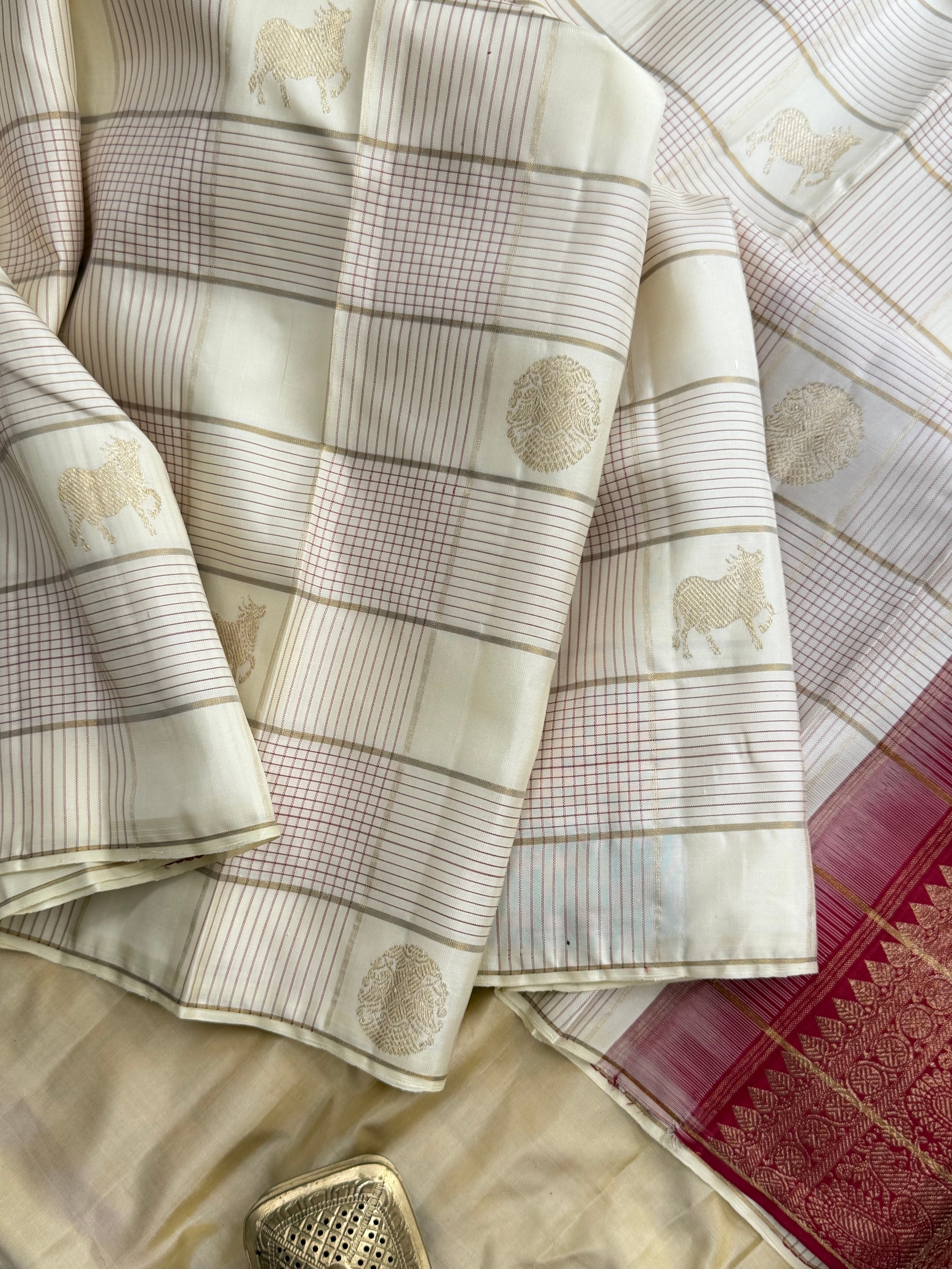 Off white Kattam  / Arani silk