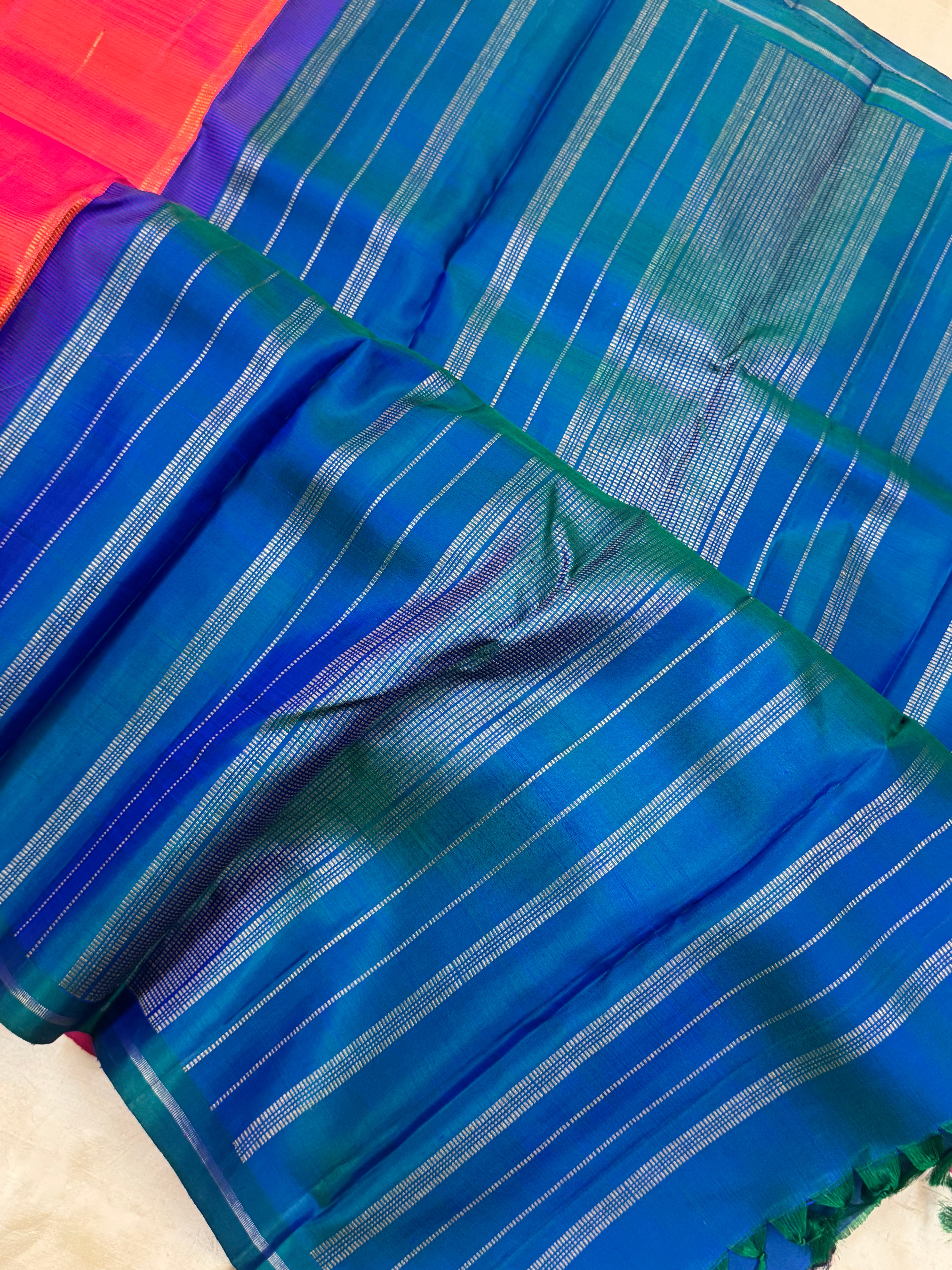 Malli moggu dual tone pink  / Kanjipuram silk