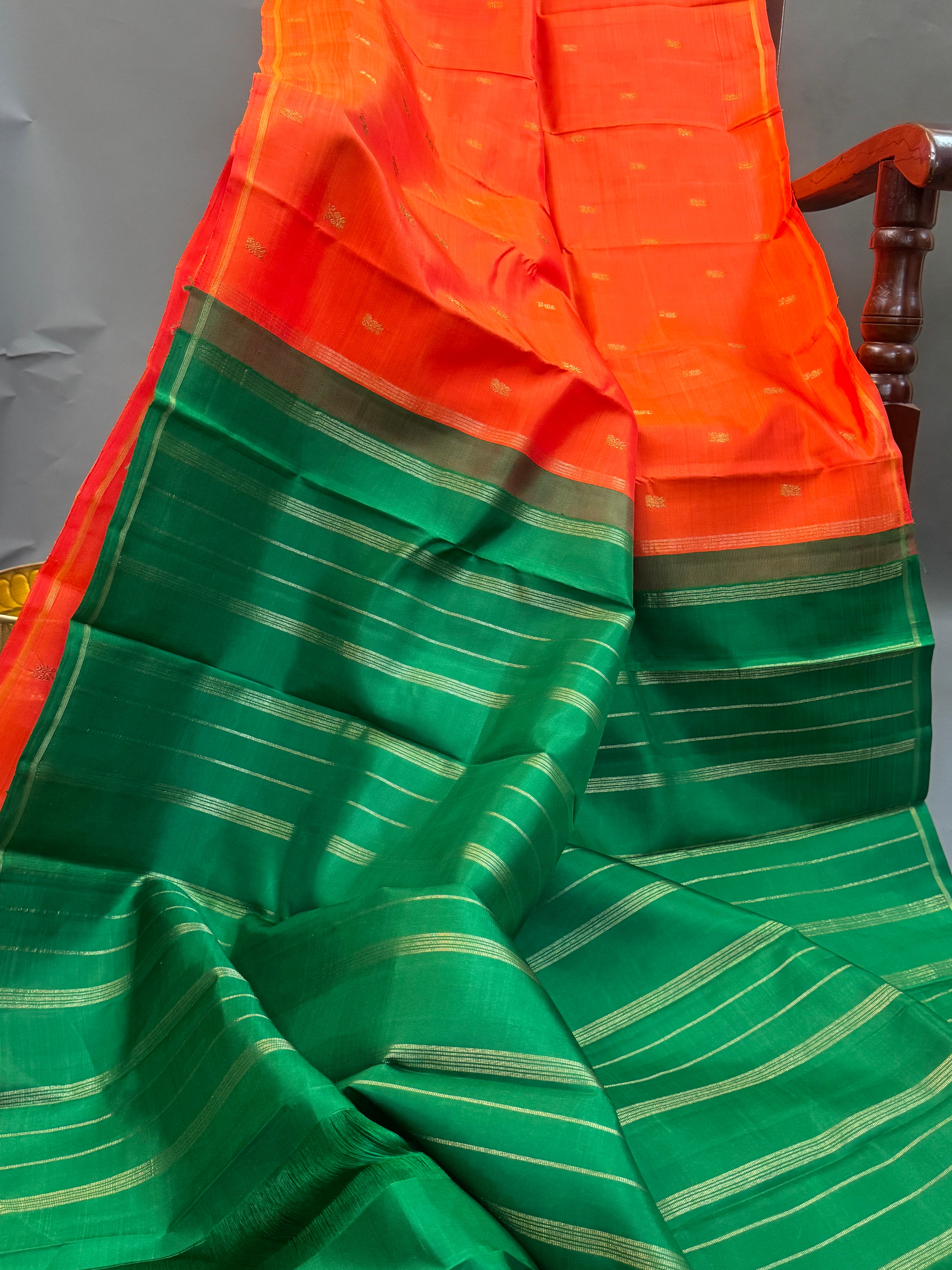 Orange  Butta  Borderless kanjipuram silk saree