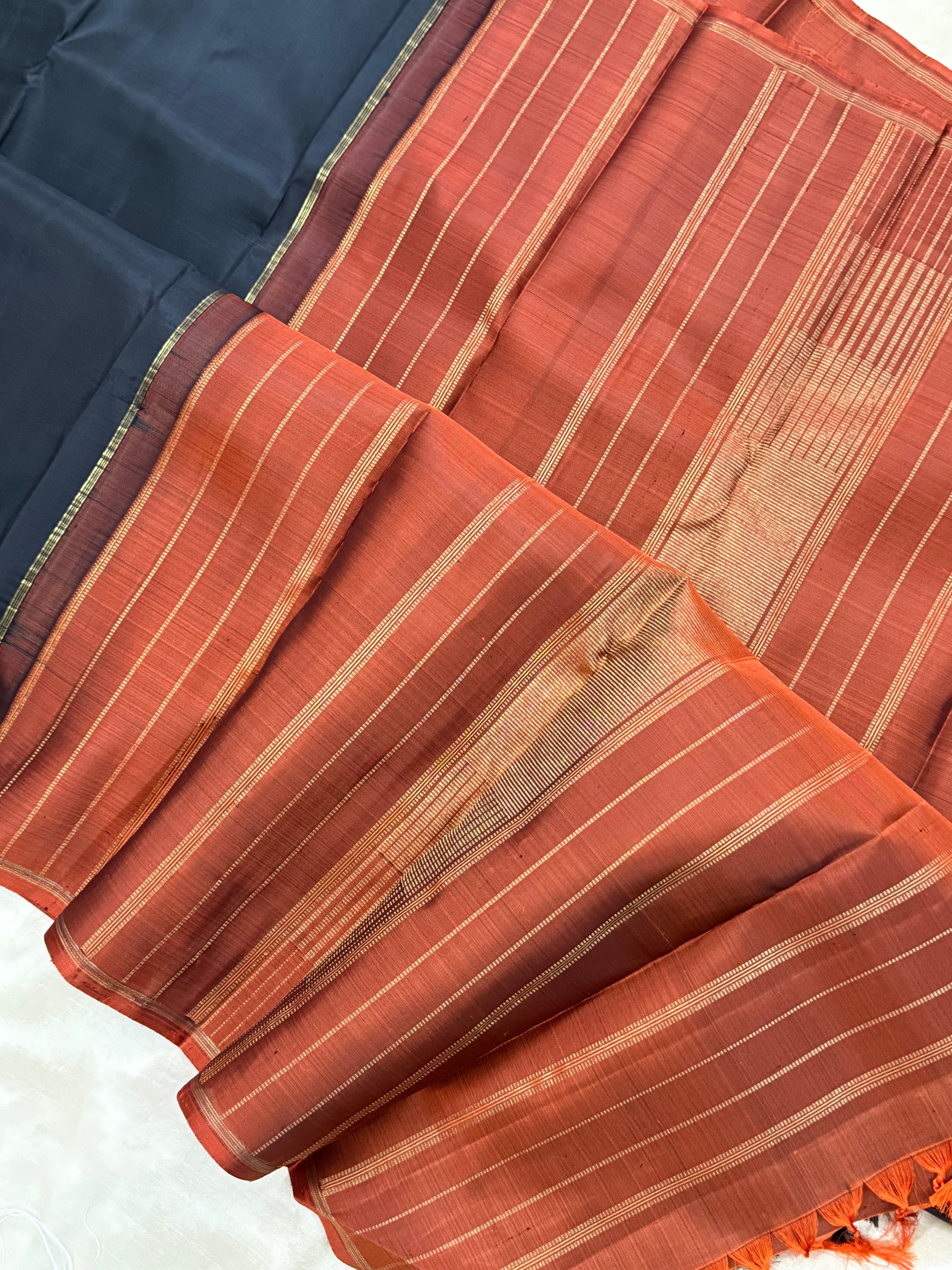 Black and rust borderless/ Kanjipuram silk