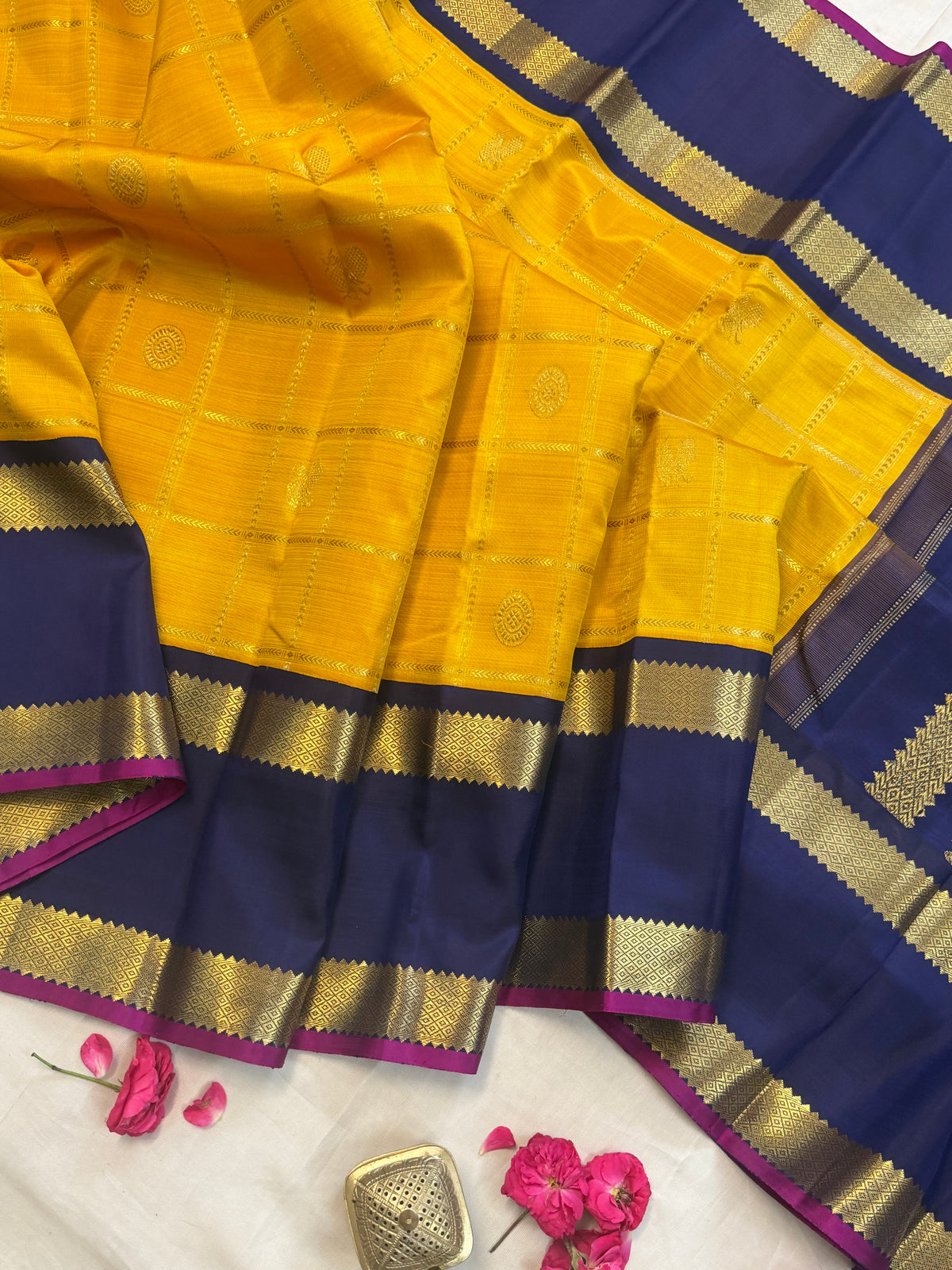 Yellow - Day 1 Navarthri colour pure Zari Kanjipuram silk / golden yellow Kattam Butta Korvai