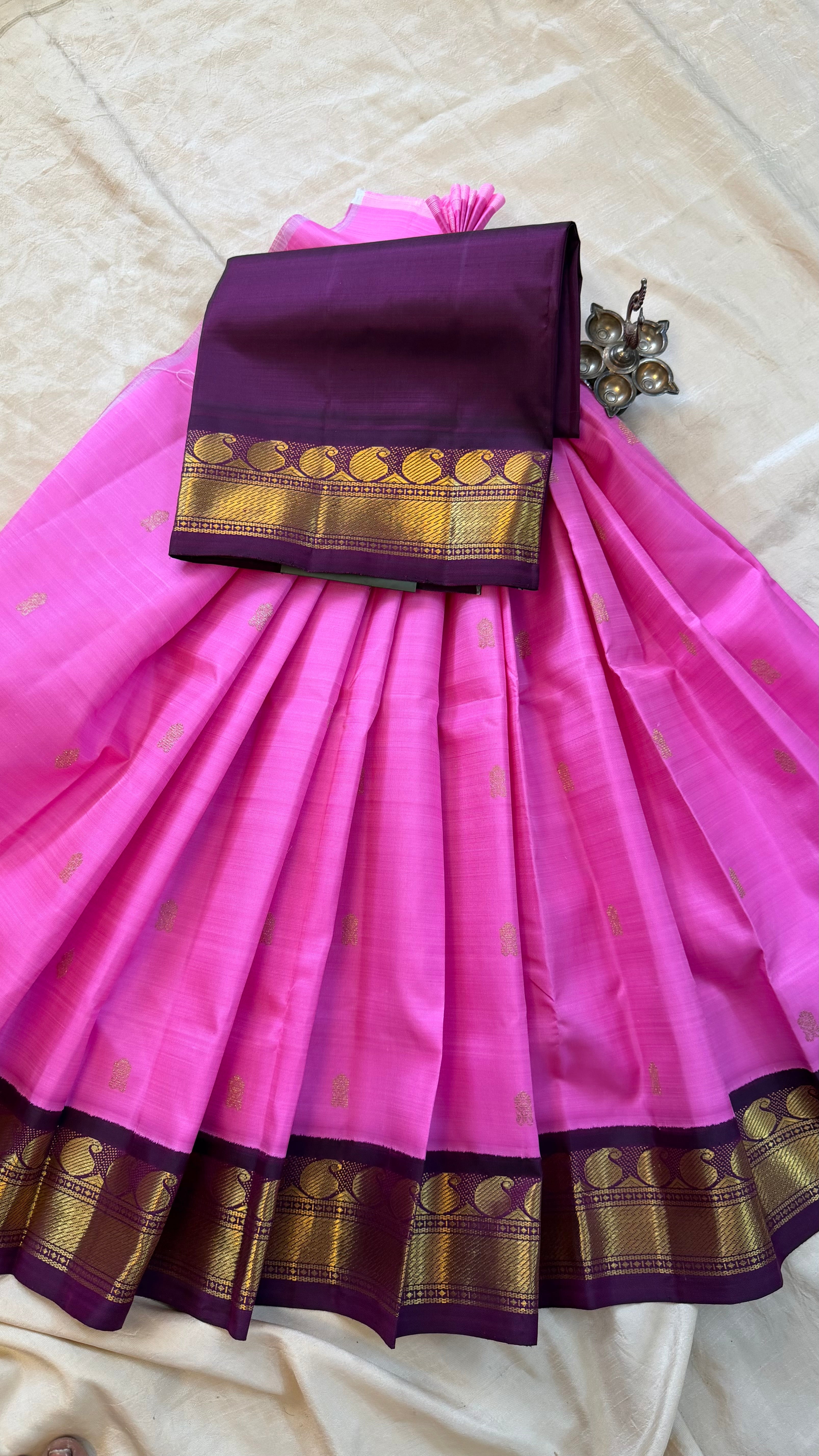 Pink Paavadai set korvai 4 to 6 years