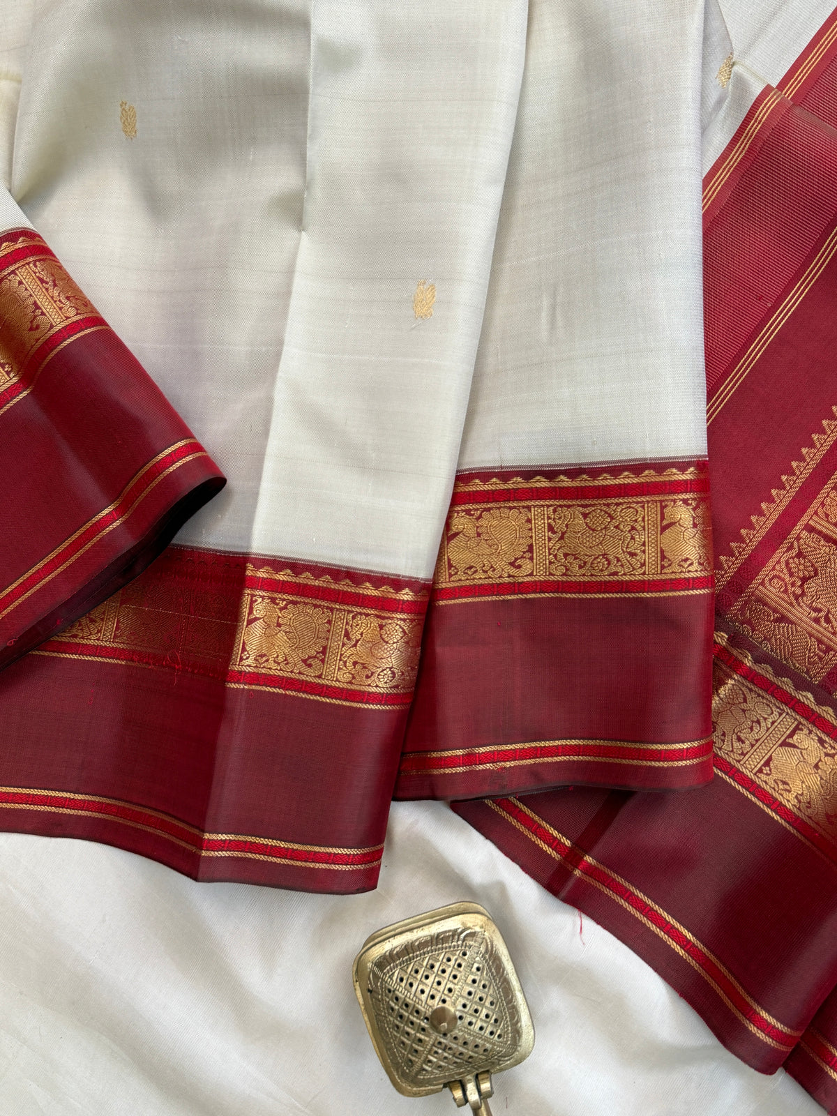 Special edition ivory with Korvai Zari Butta silk saree/clsa 12428