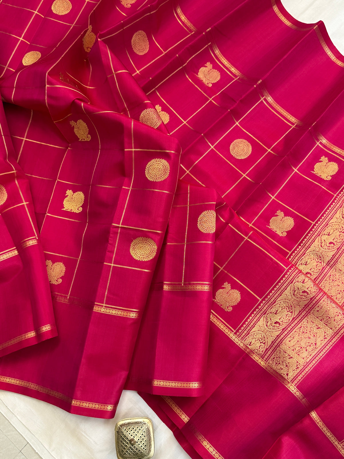 Special edition  fuchsia pink with Zari kattam butta silk saree/clsa 12412