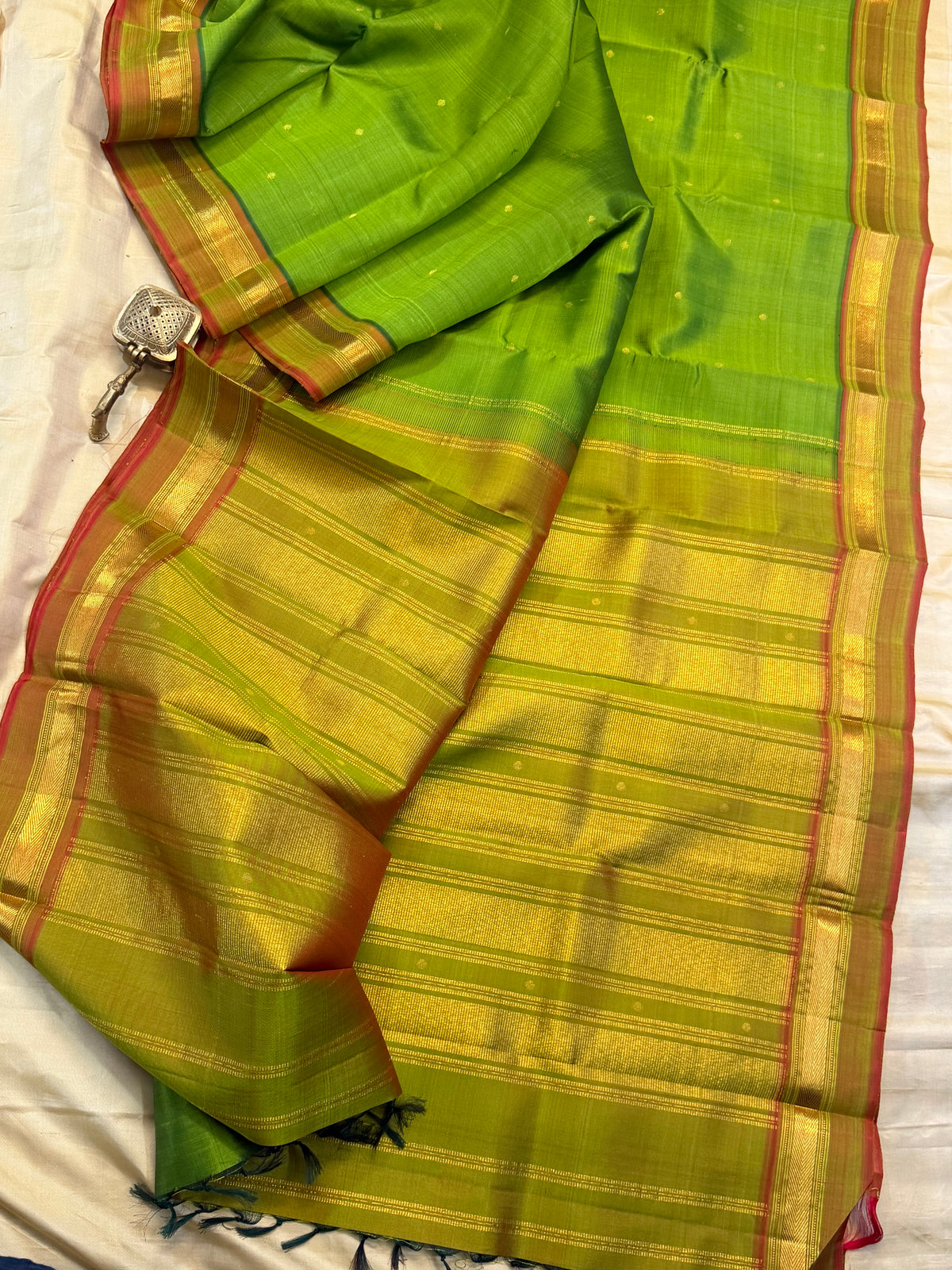 Mehandi green Aarani pure silk saree/ clsa 12057