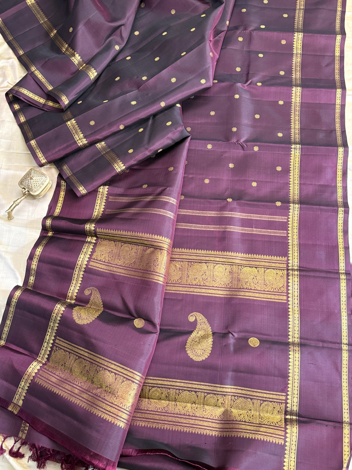 Paaku Rettapet Zari butta / kanjipuram silk saree clsa 11963
